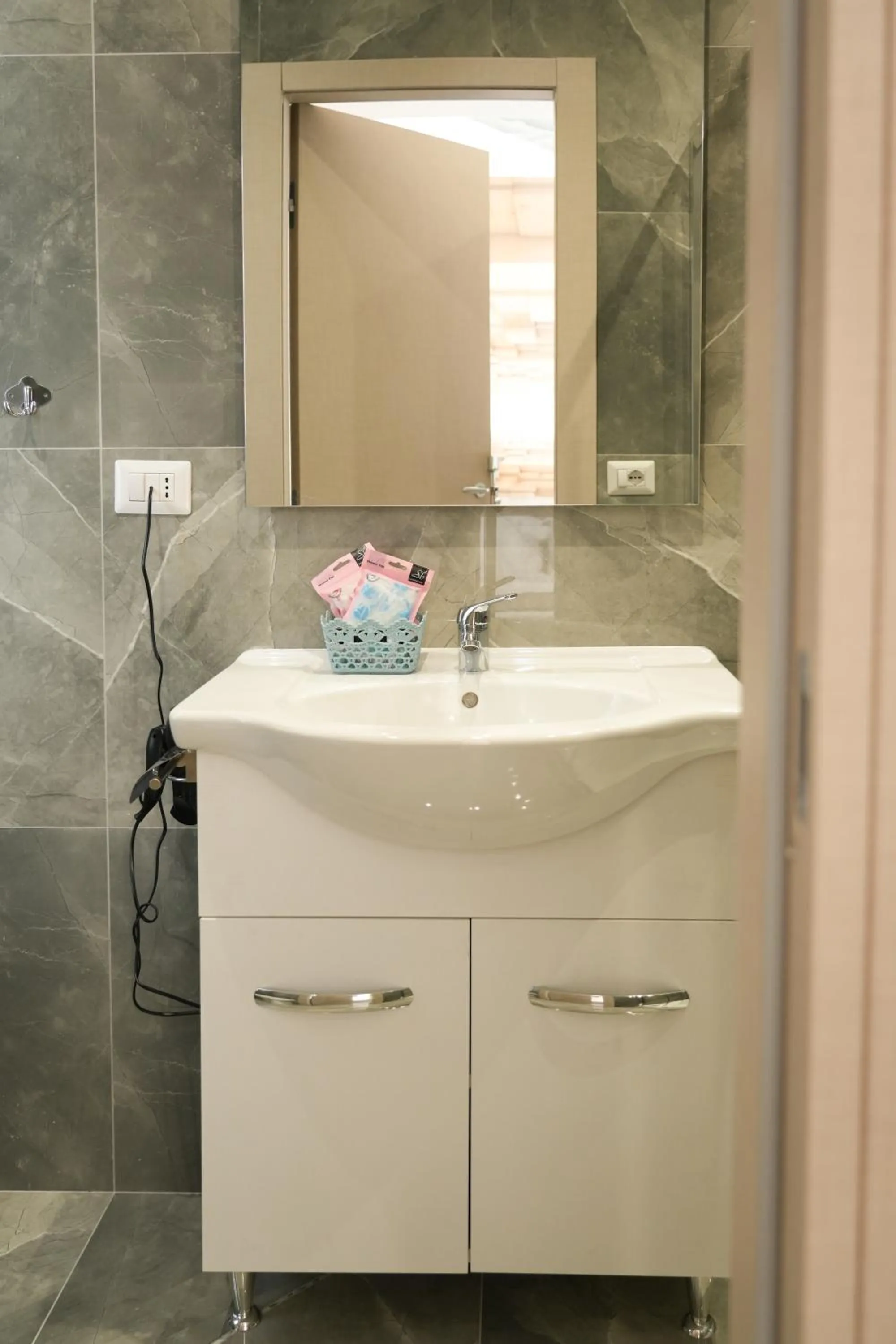 Bathroom in Napolitano Rooms - Central Station