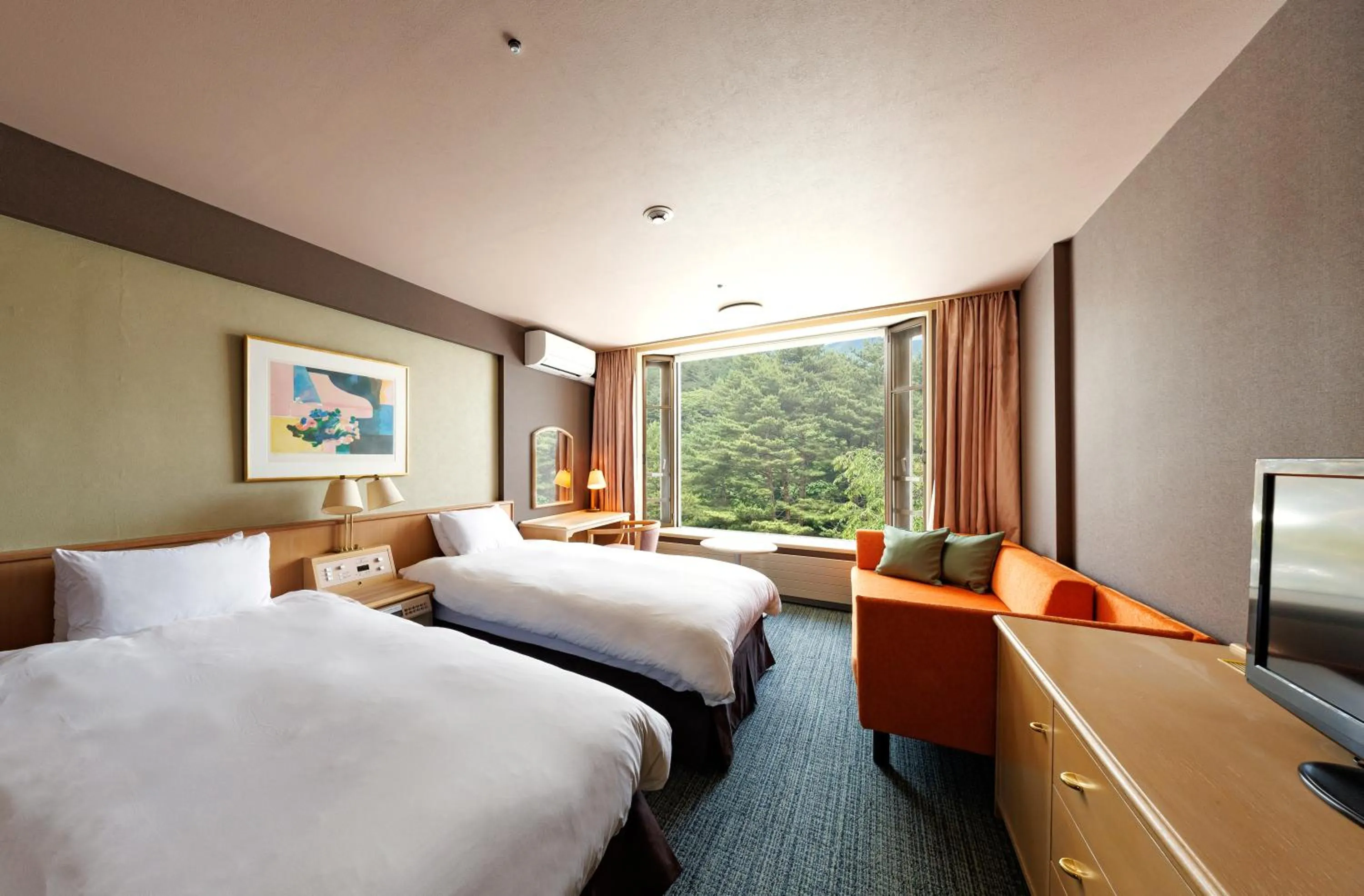 Bed in Tsumagoi Prince Hotel