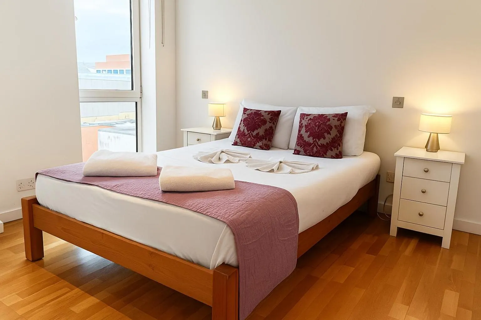 Bedroom, Bed in Still Life St Paul's Executive