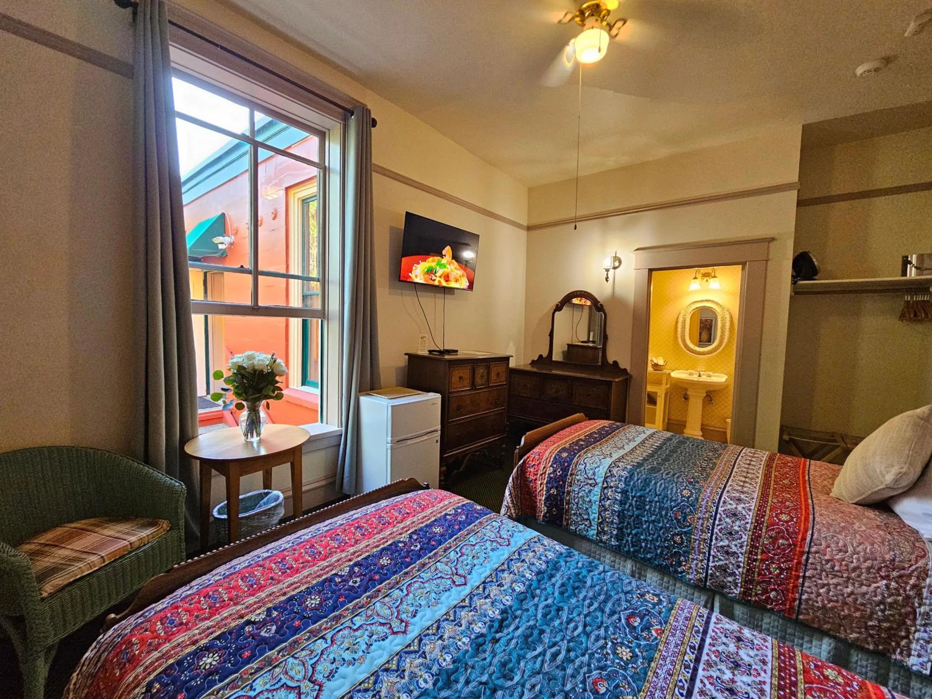 Bed in Hotel Planter