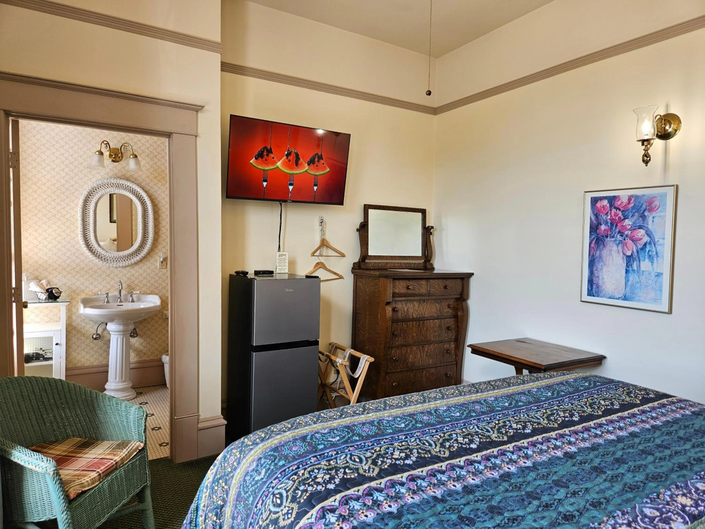 Bed in Hotel Planter