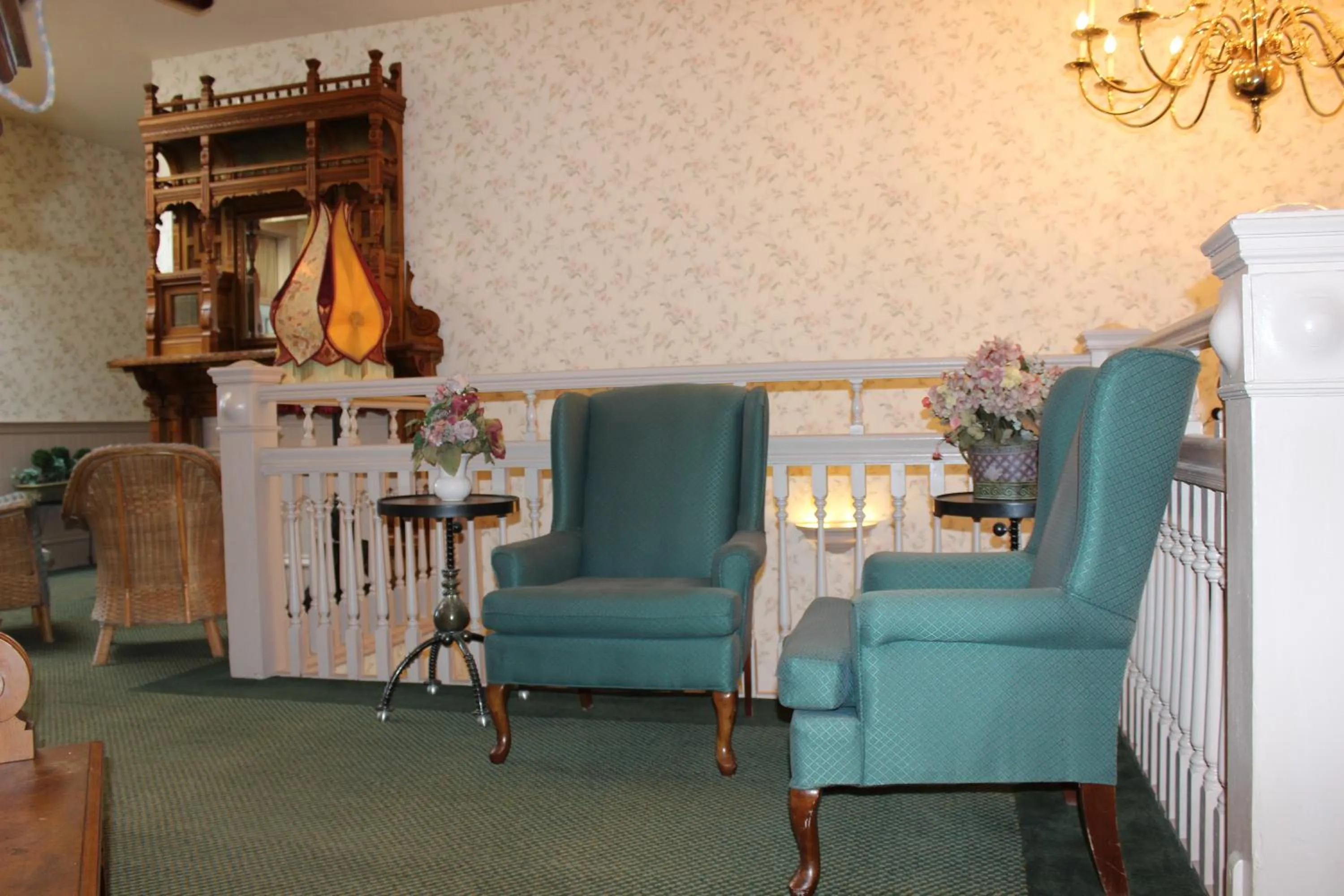 Seating area in Hotel Planter