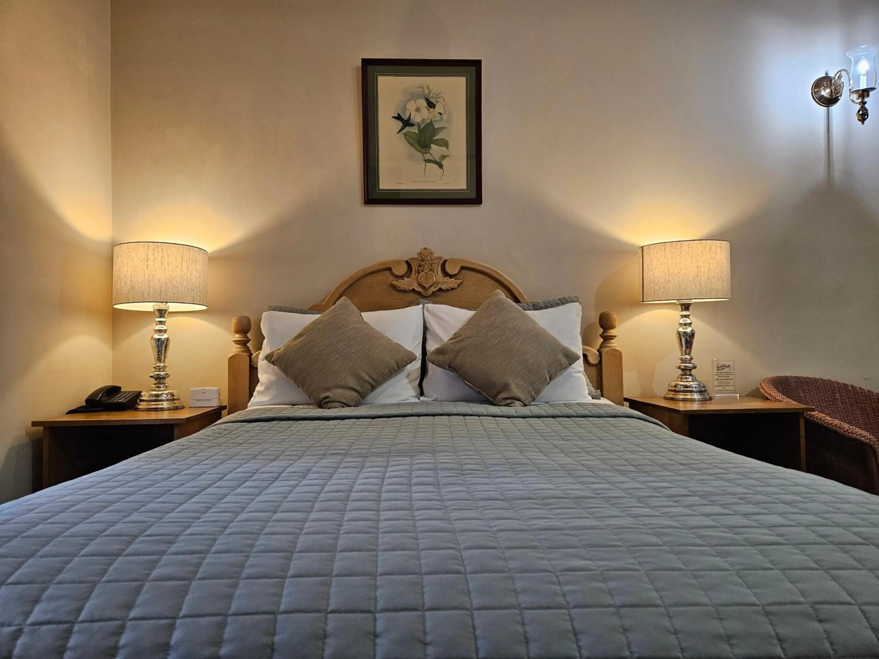 Bed in Hotel Planter