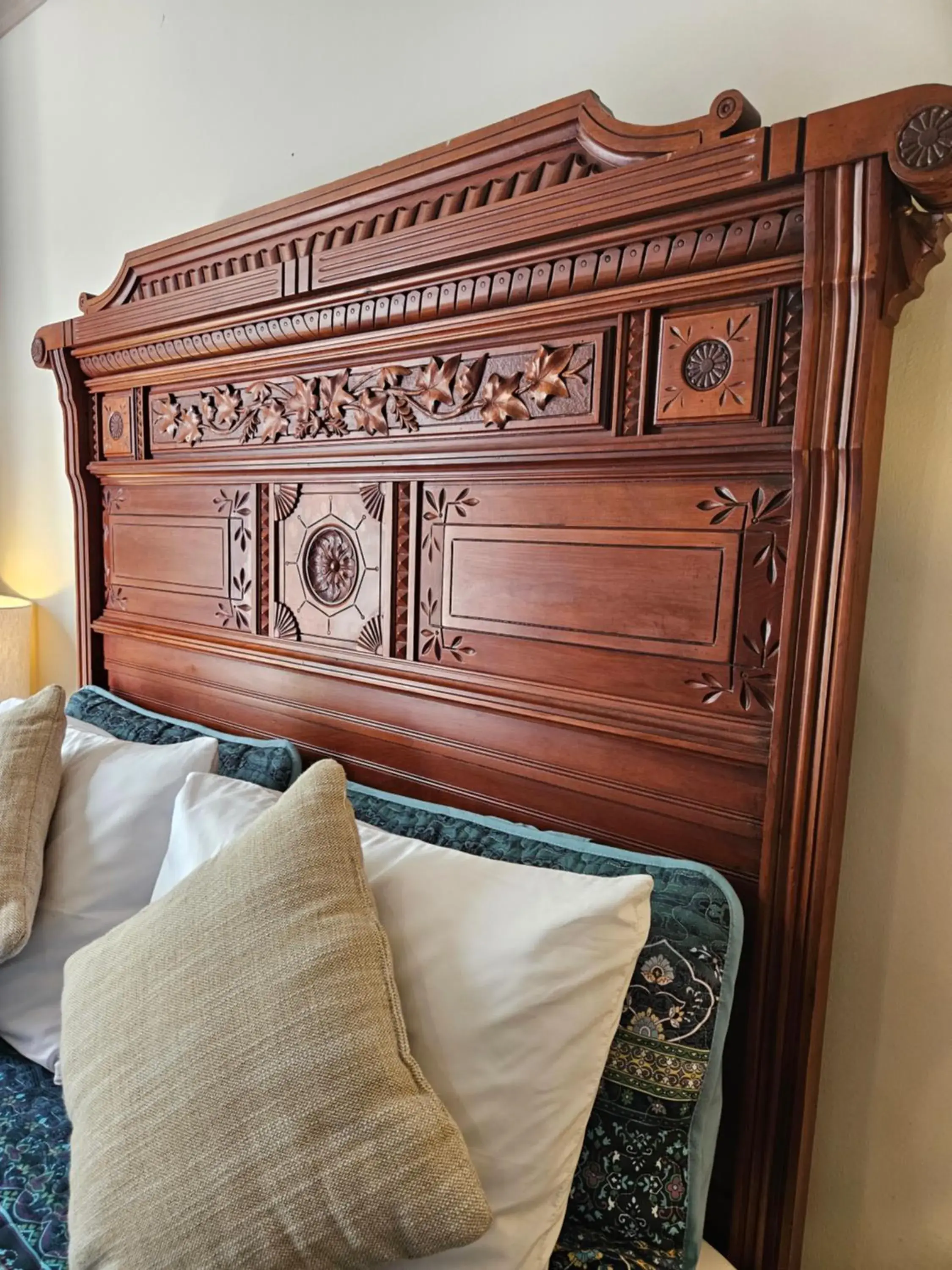 Queen Room with Garden View in Hotel Planter Queen Room with Garden View in Hotel Planter