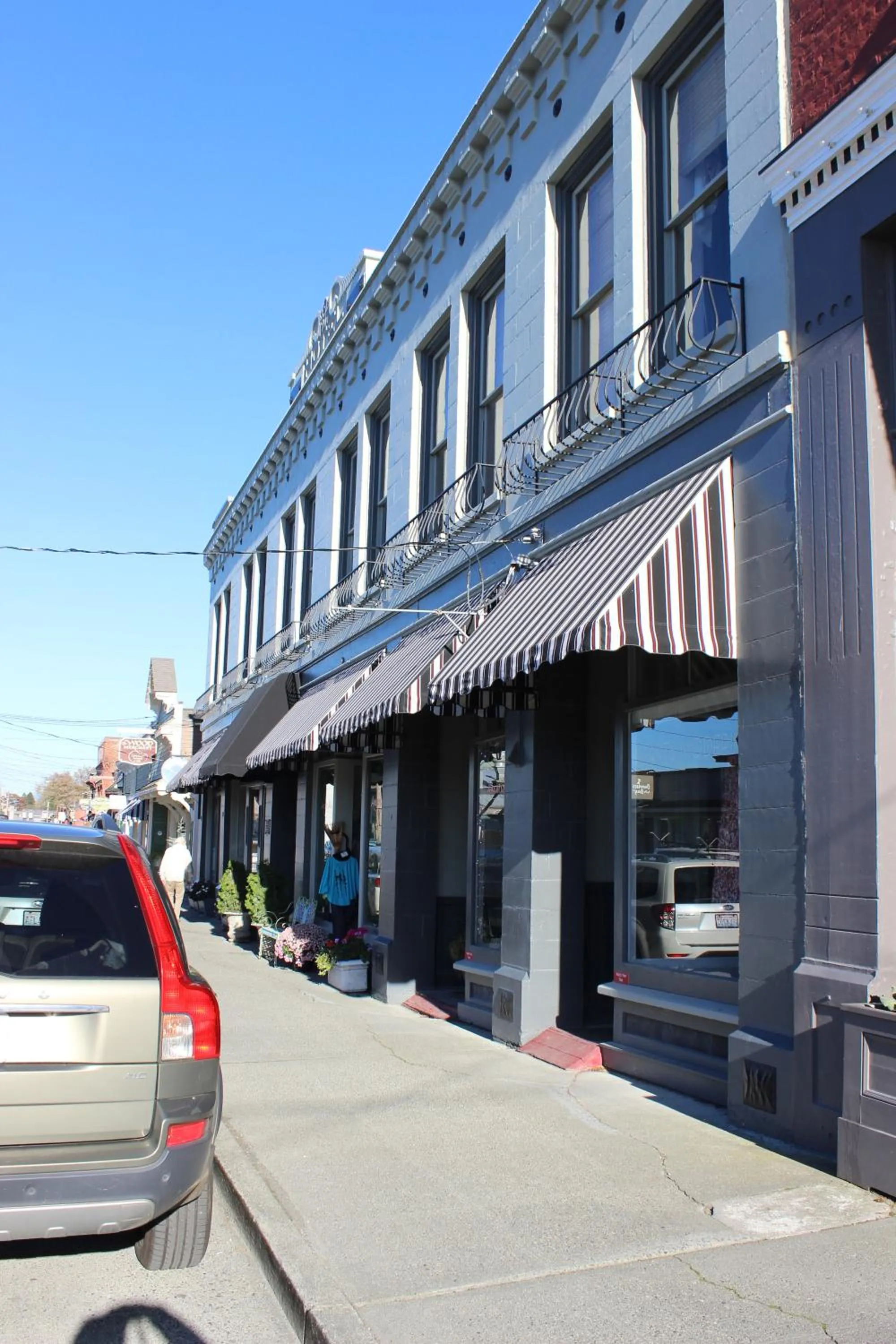 Day in Hotel Planter