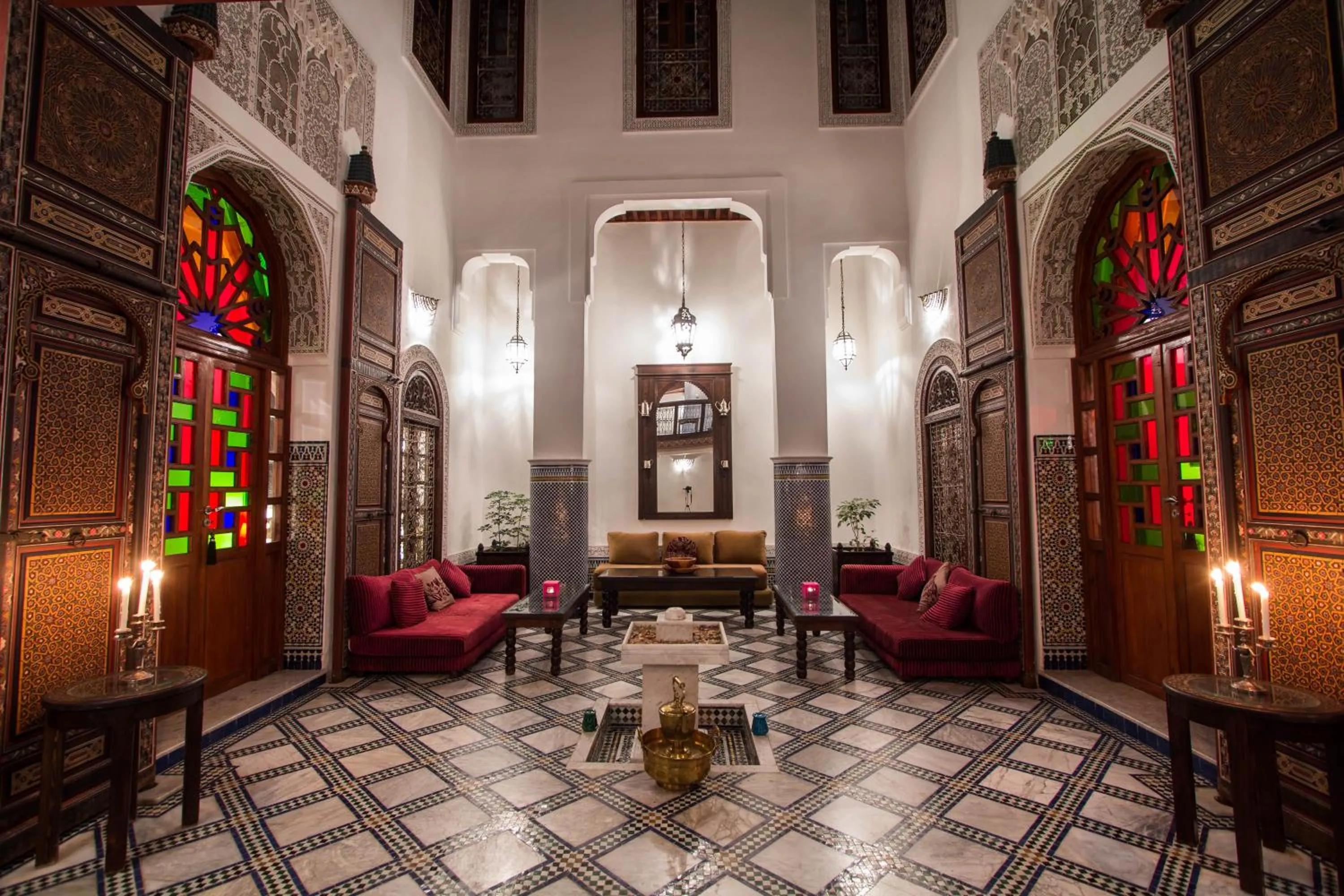 Communal lounge/ TV room, Lobby/Reception in Riad Noujoum Medina
