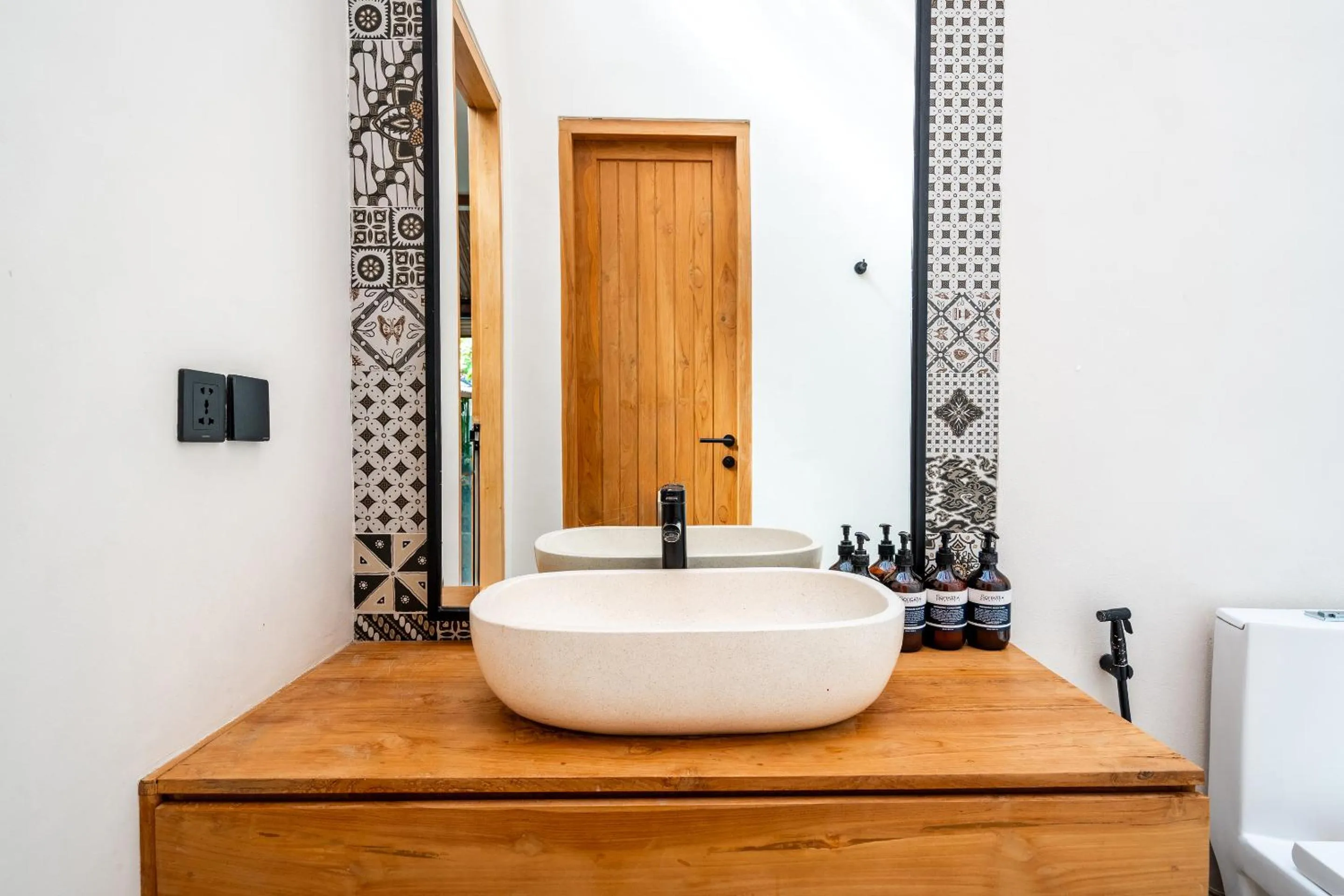 Bathroom in Hijau Villa by EVDEkimi - Charming 2BR escape with Pool, Outdoor Lounge, Lush Garden