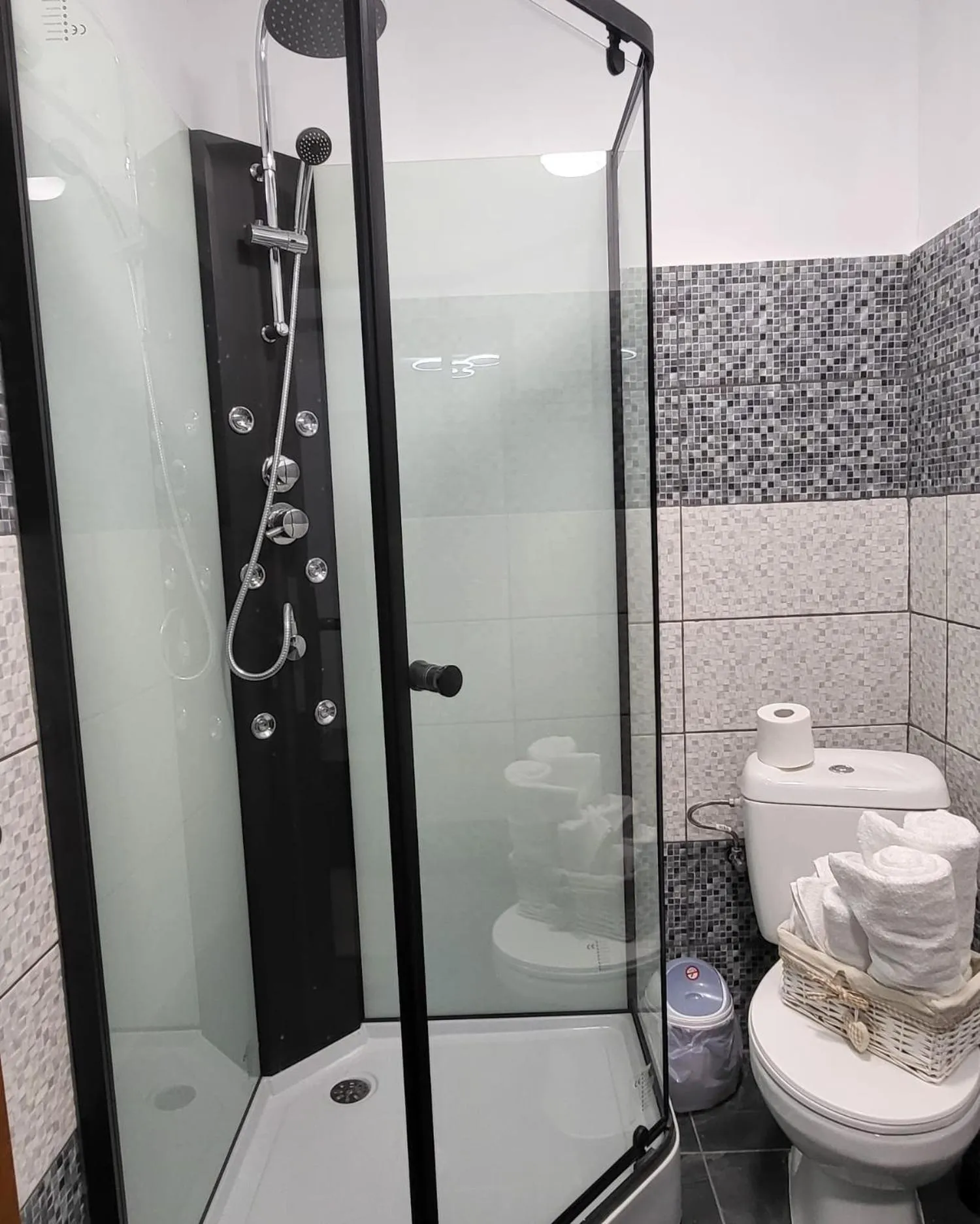 Shower in Adac Boutique Hotel