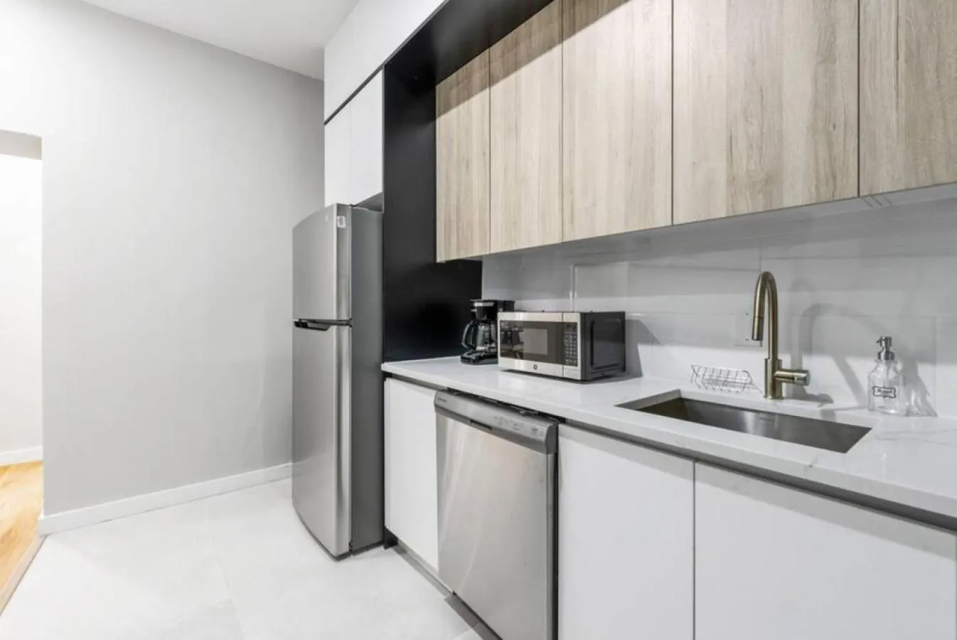 Top Notch 2 Bedroom Minutes From Central Park