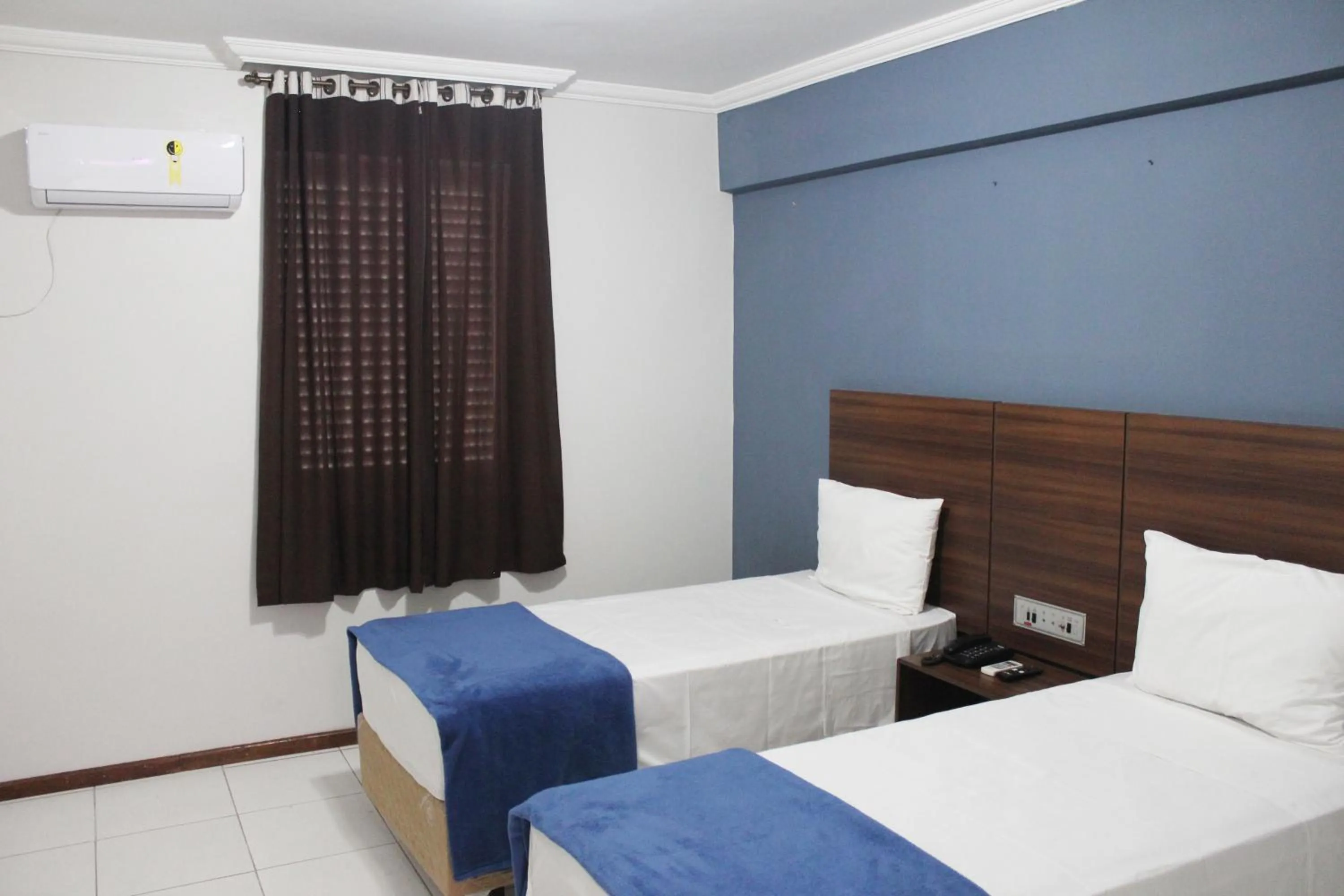 TV and multimedia, Bed in Days inn by Wyndham Uberlândia