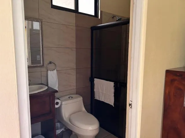 Bathroom in B&B Garden Grecia