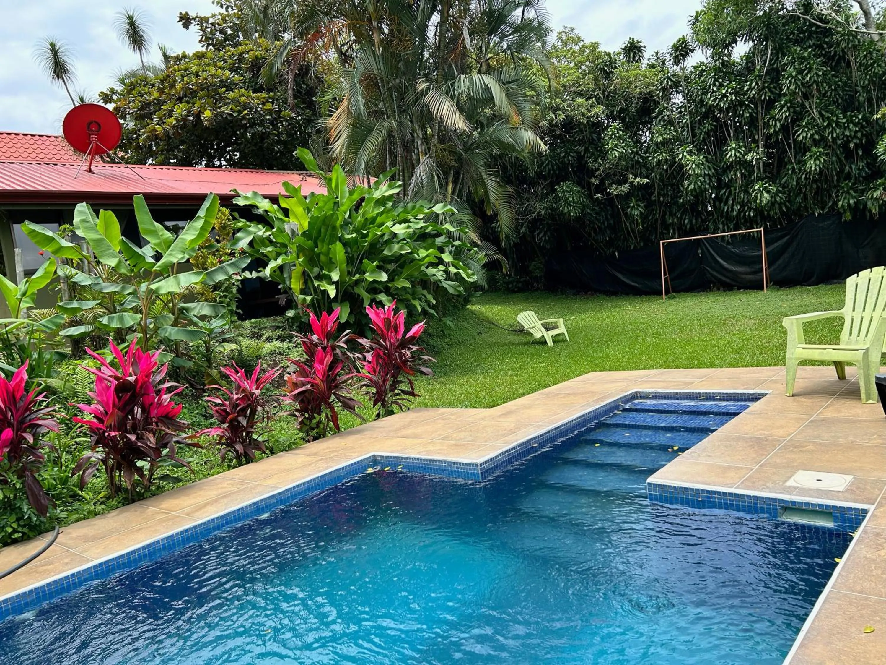 Pool view in B&B Garden Grecia