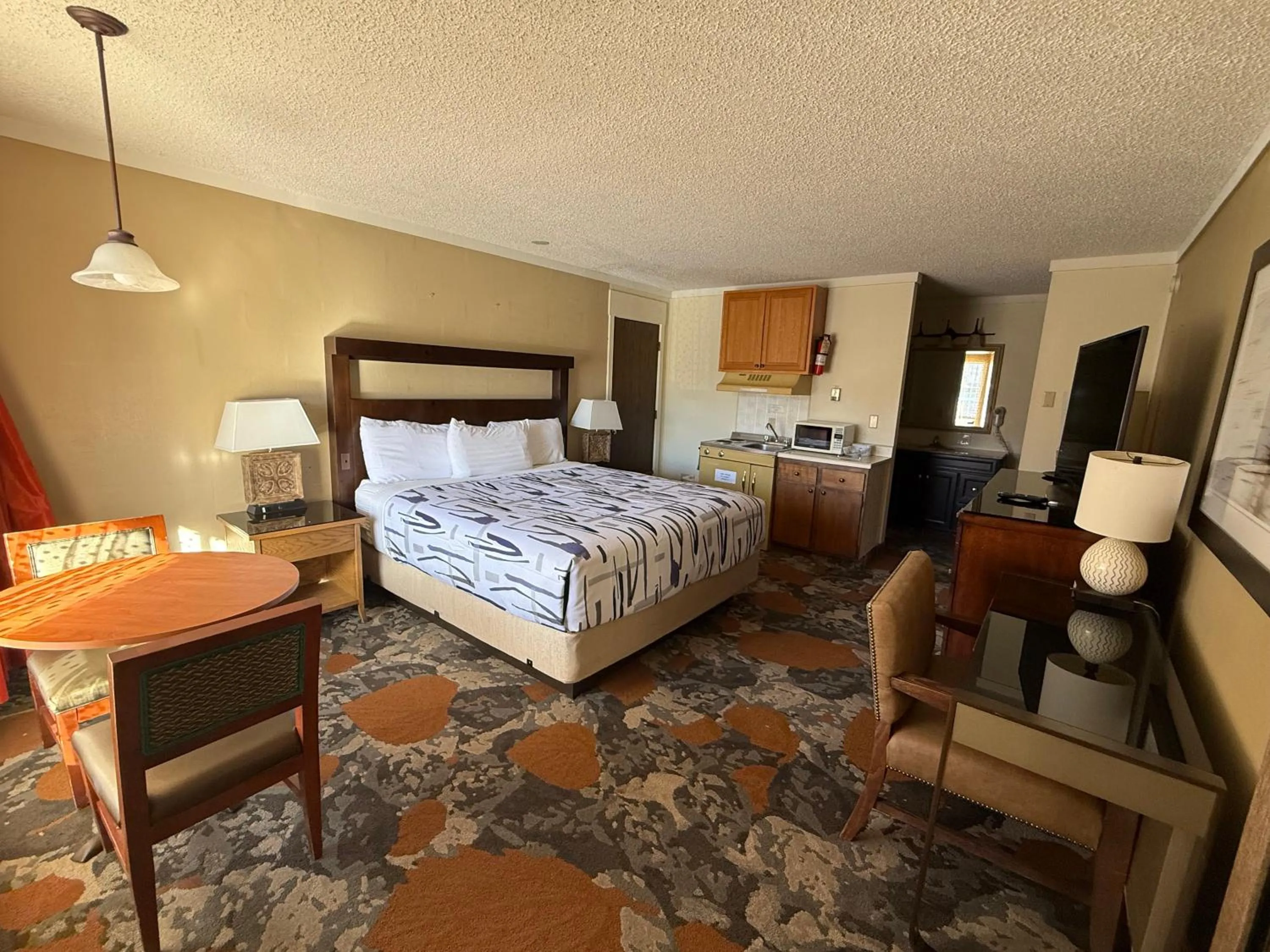 Bed in Snowshoe Motel