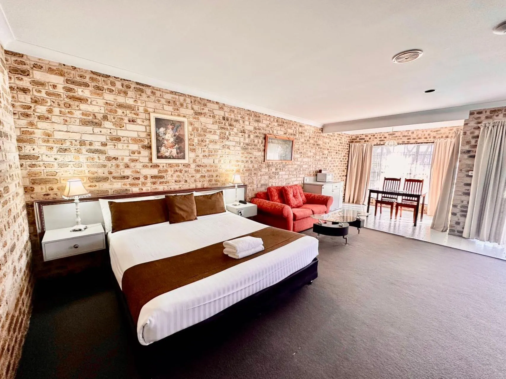 Bed in Sir Francis Drake