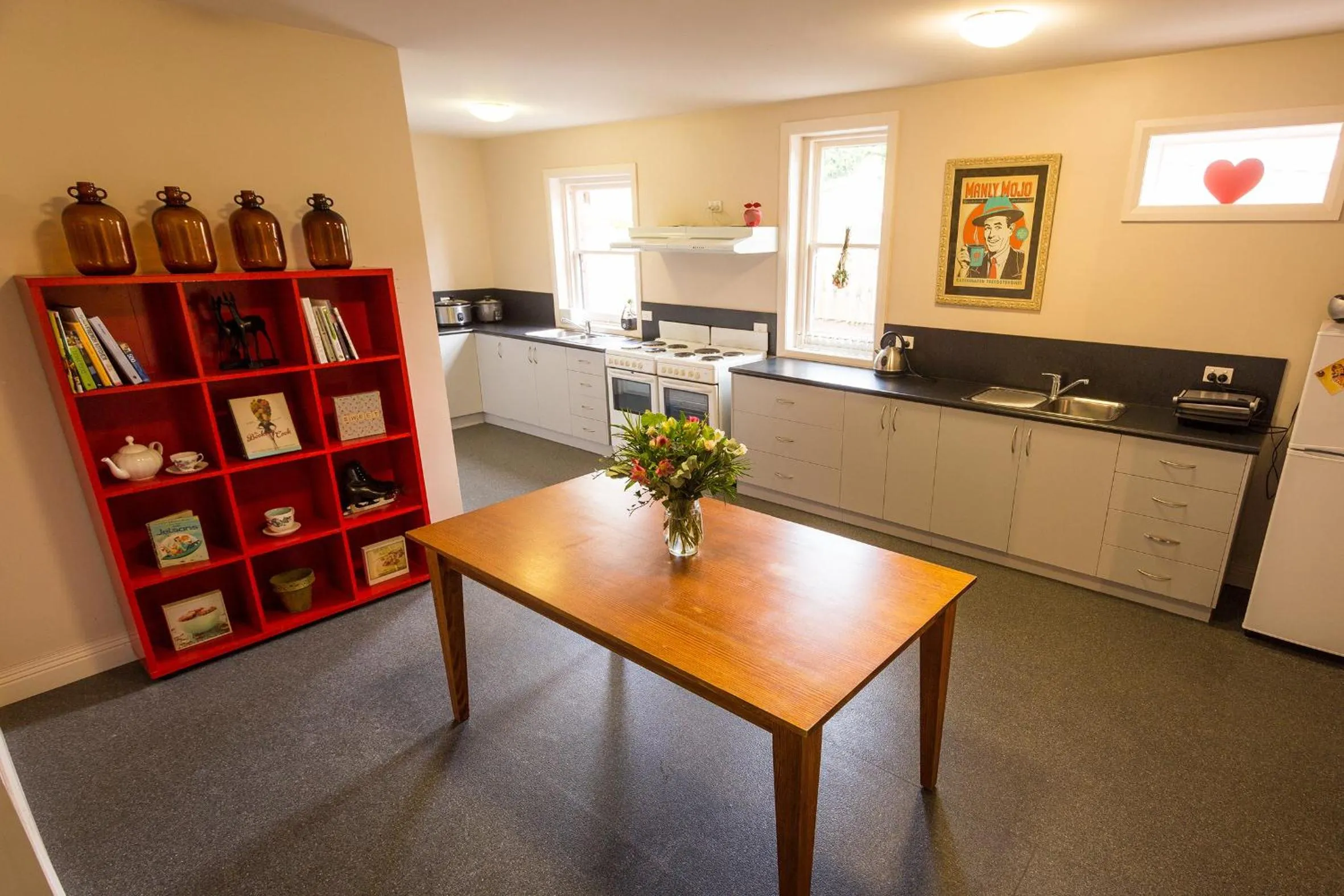 Dining area in Montacute Boutique Bunkhouse