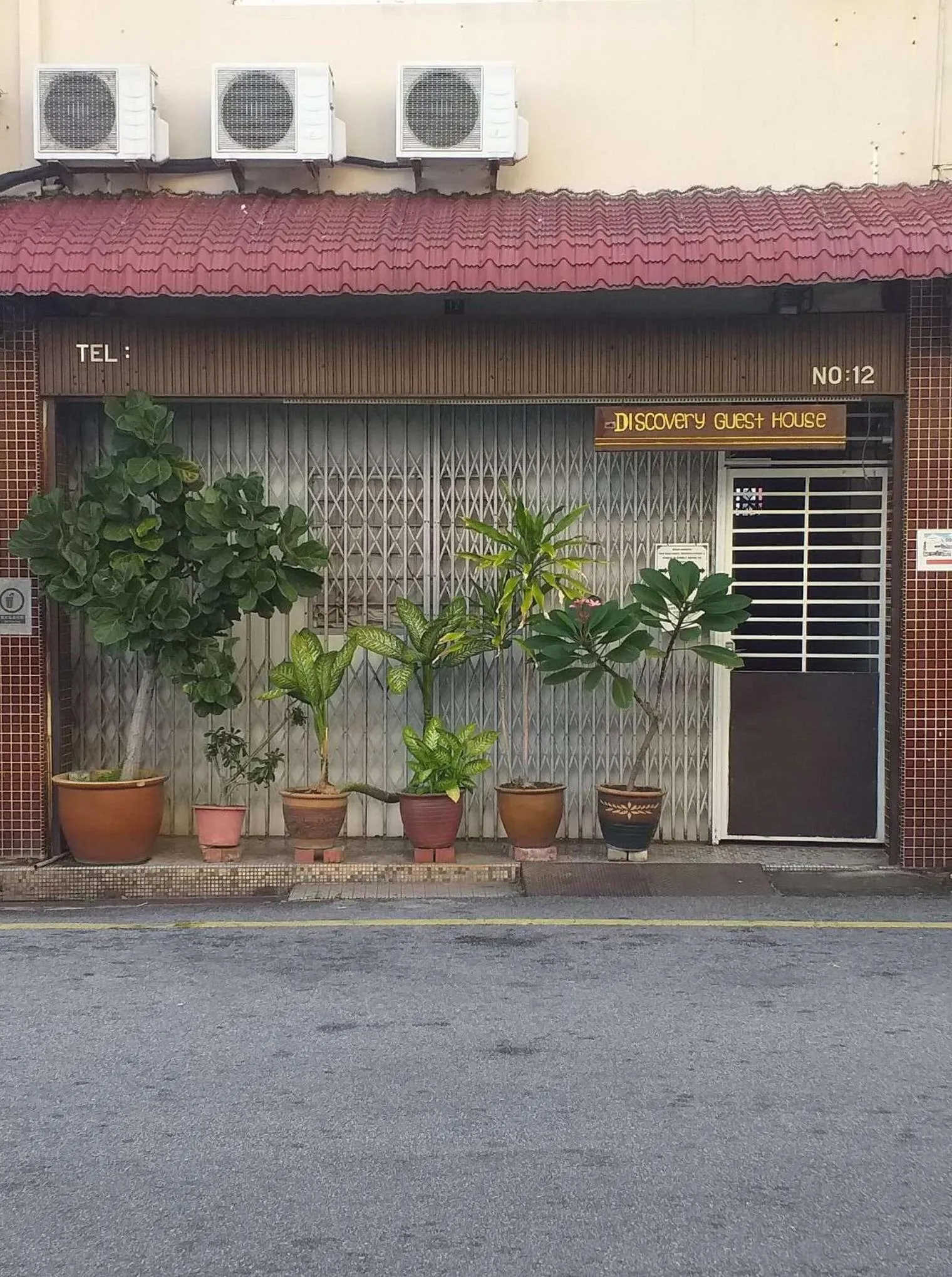 Facade/entrance in Discovery Youth Hostel Malacca