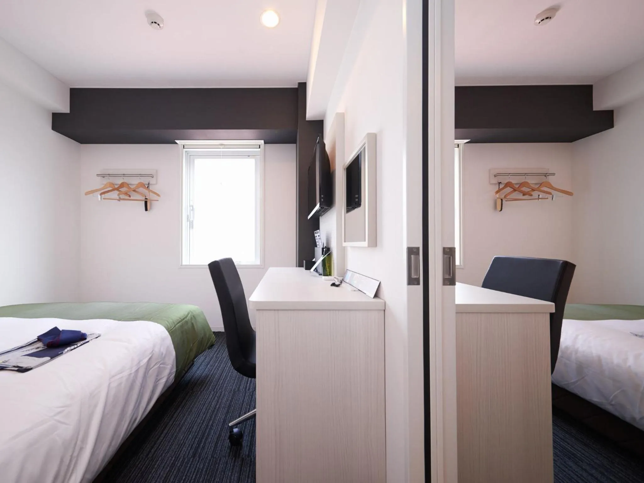 Bed in Super Hotel Shinagawa Shinbanba