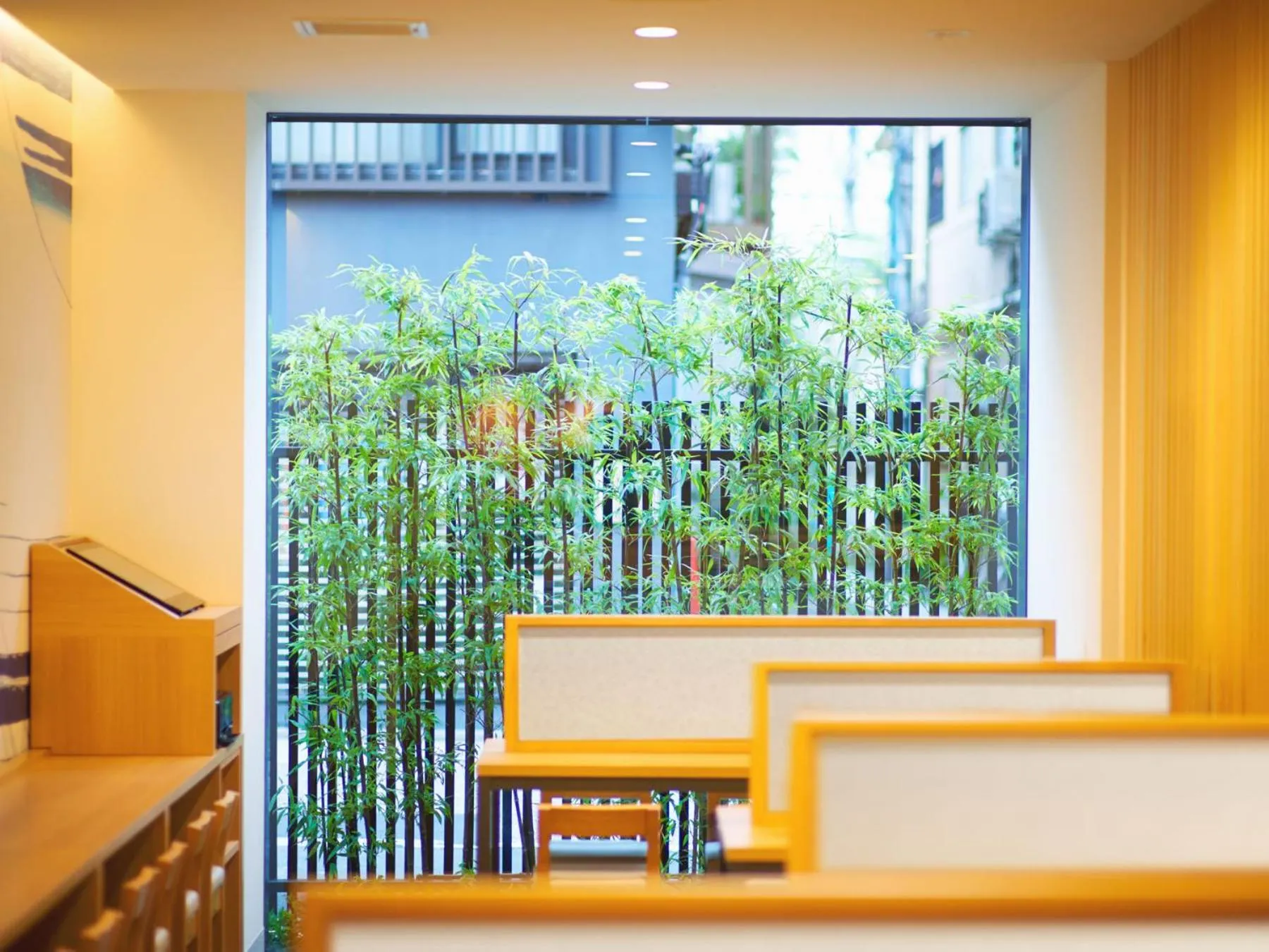 Communal lounge/ TV room in Super Hotel Shinagawa Shinbanba