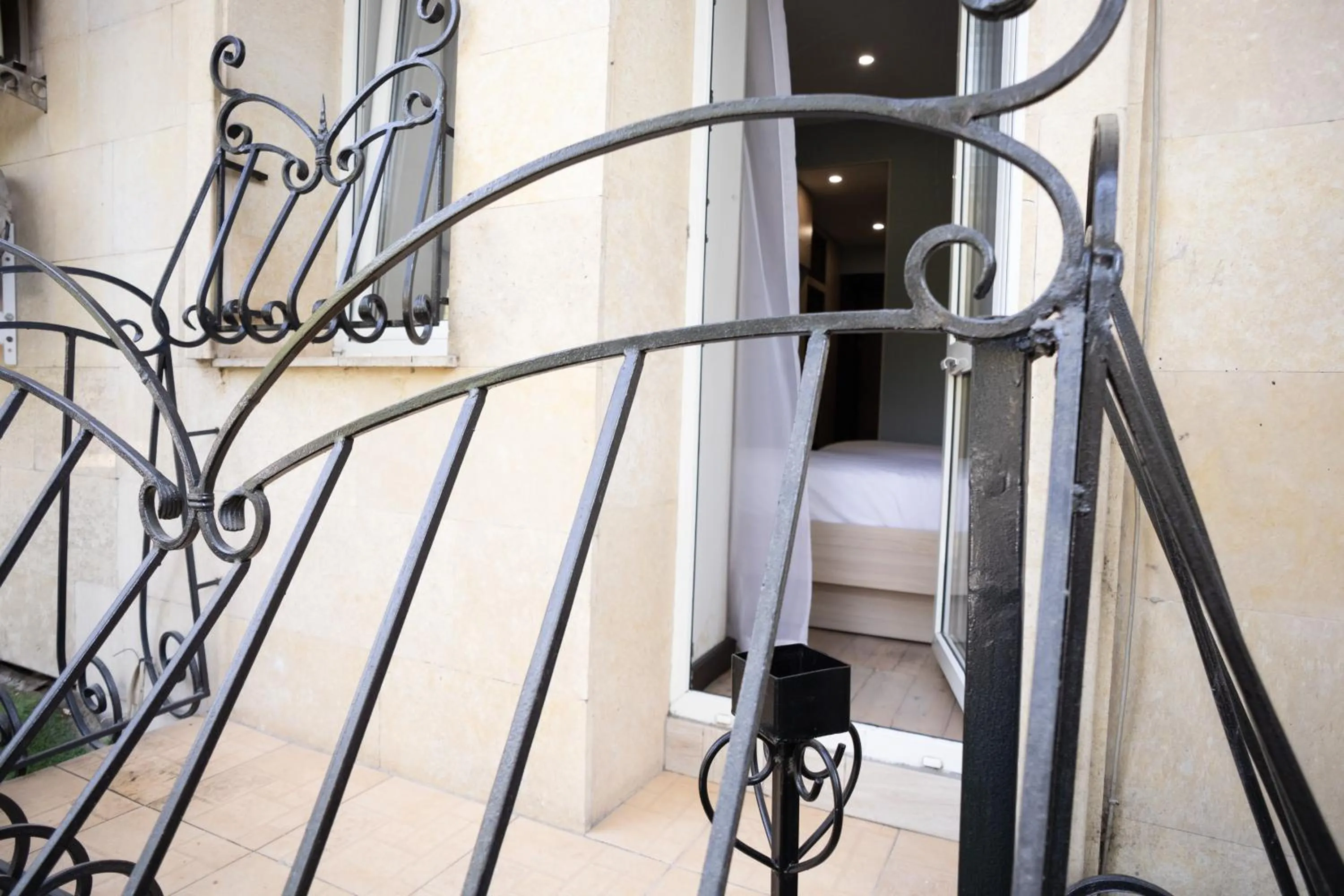 Bed in Resident Hotel Gogol