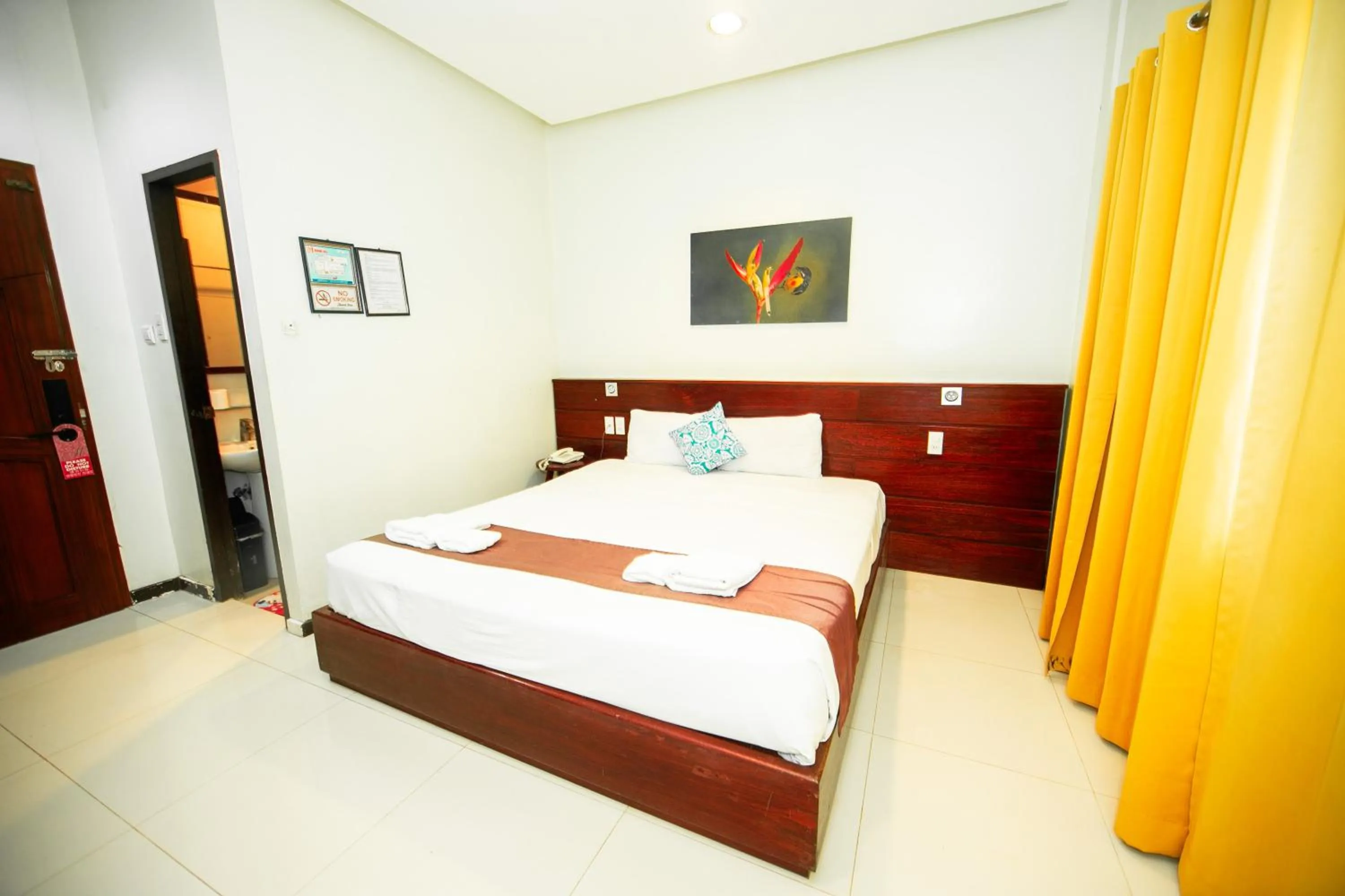 Bedroom, Bed in Marianne Hotel