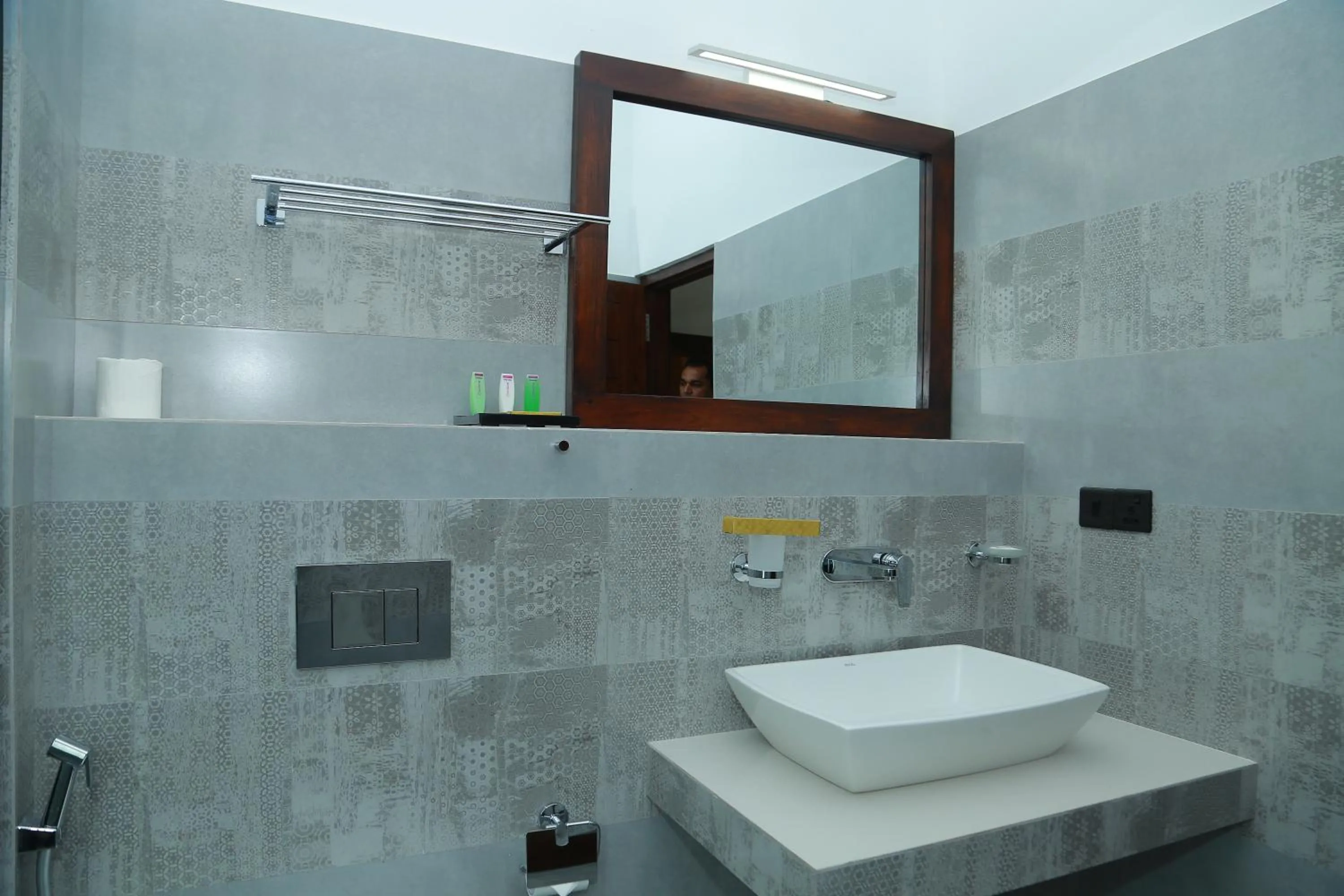 Bathroom in Mzion Hotel Weligama