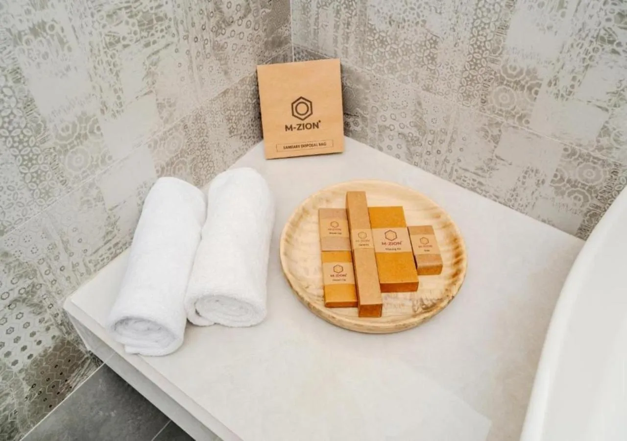 Bathroom in Mzion Hotel Weligama