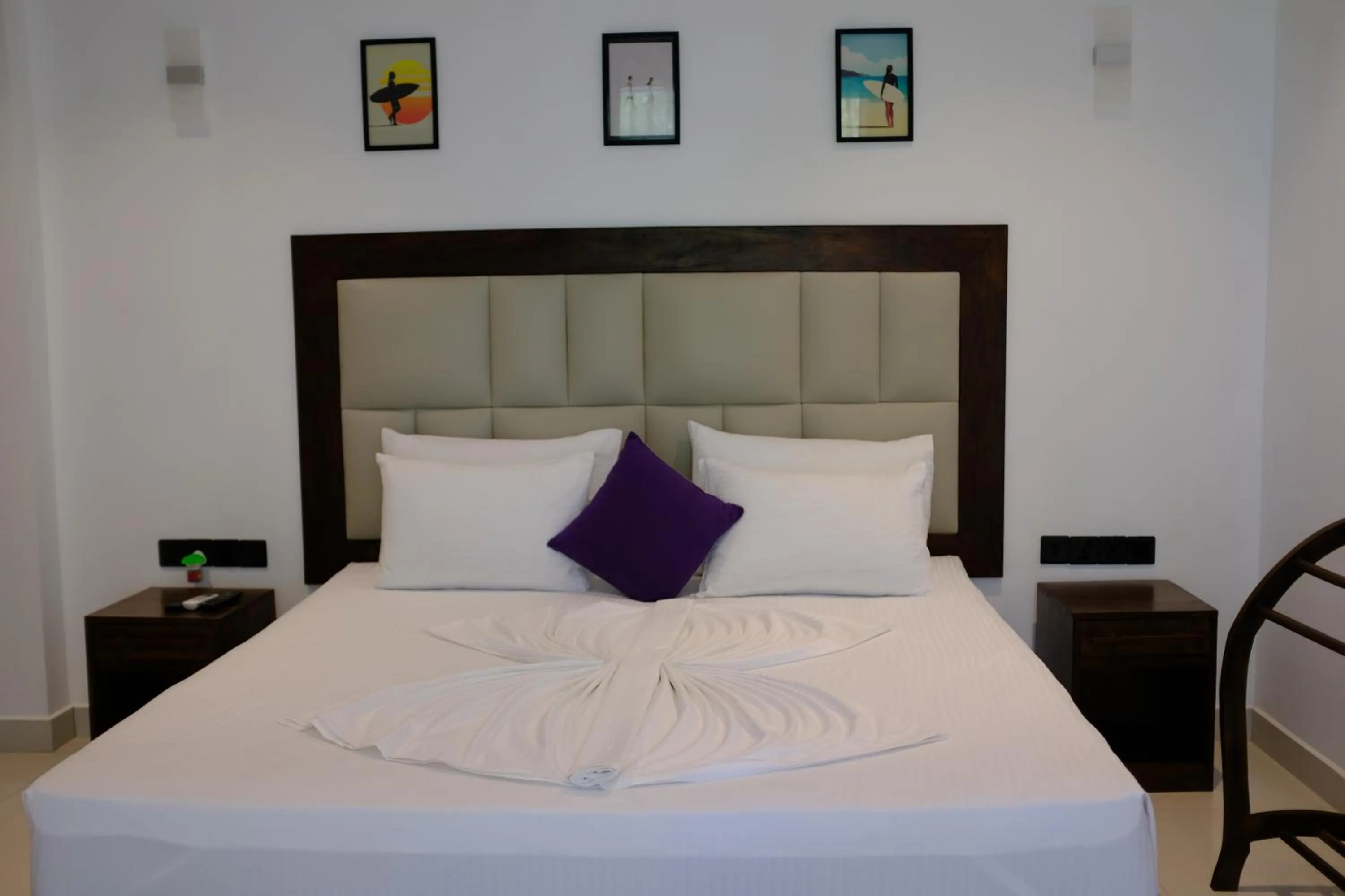 Bed in Mzion Hotel Weligama