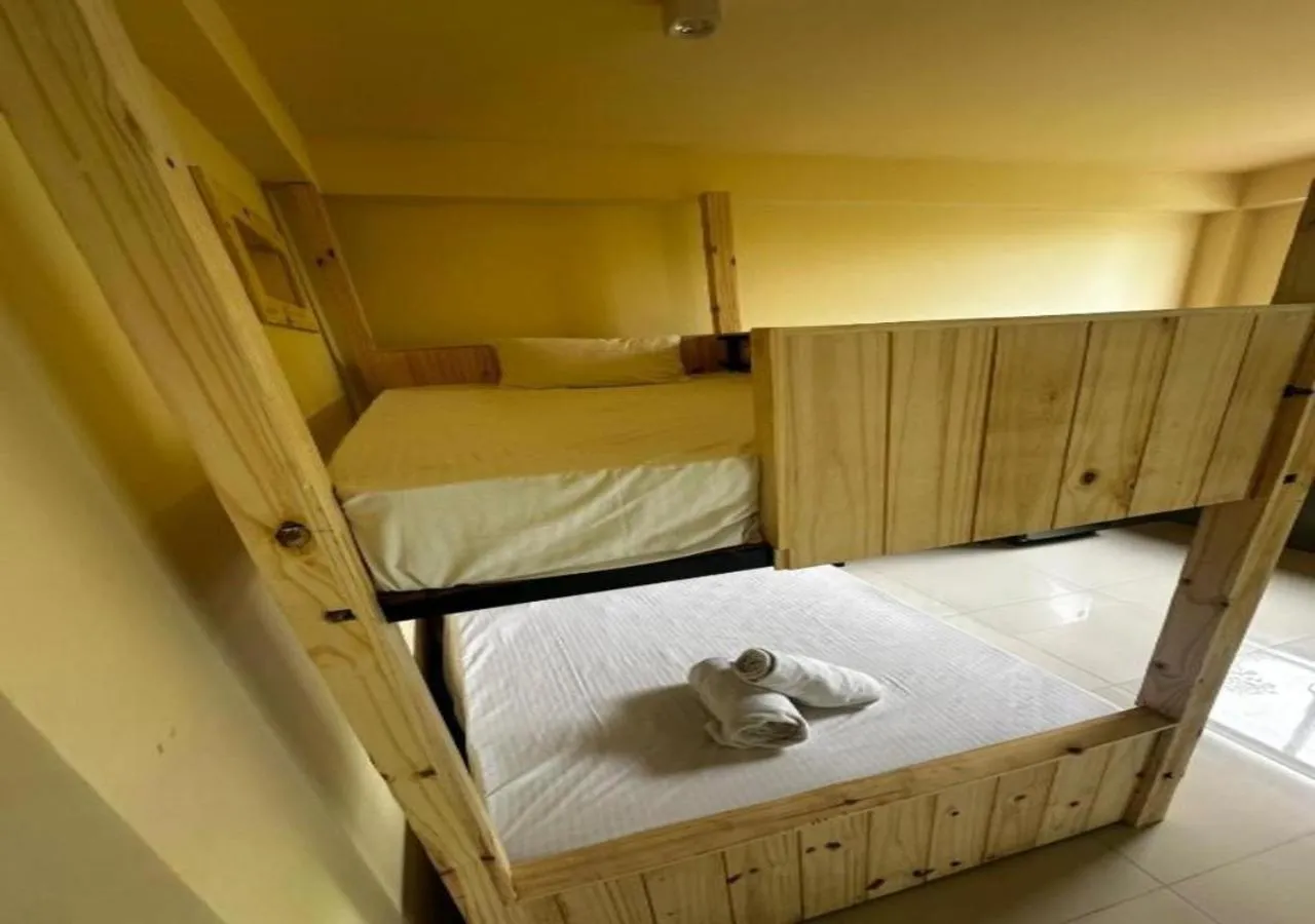 bunk bed, Bed in Mzion Hotel Weligama