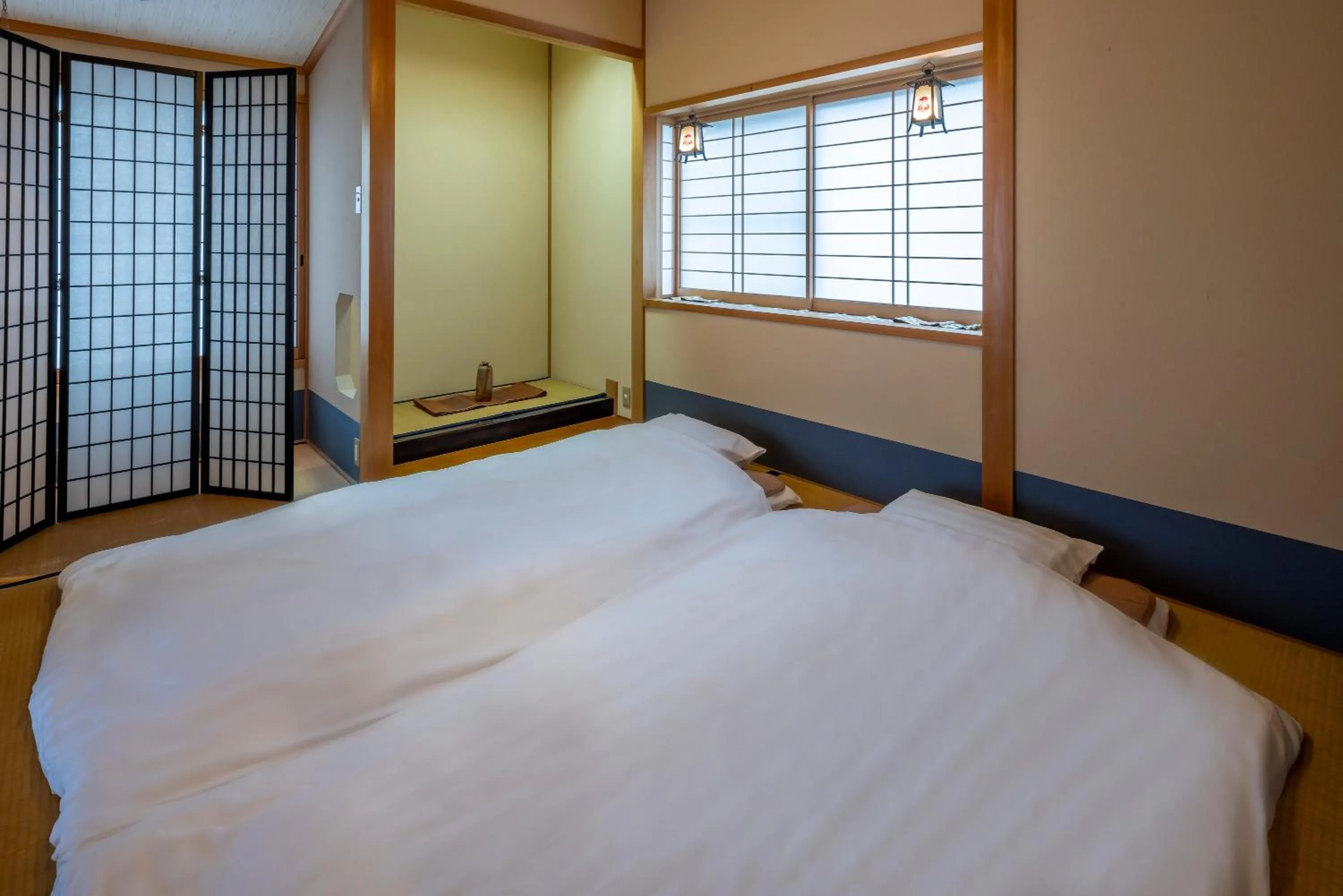 Bedroom, Bed in Chidorian