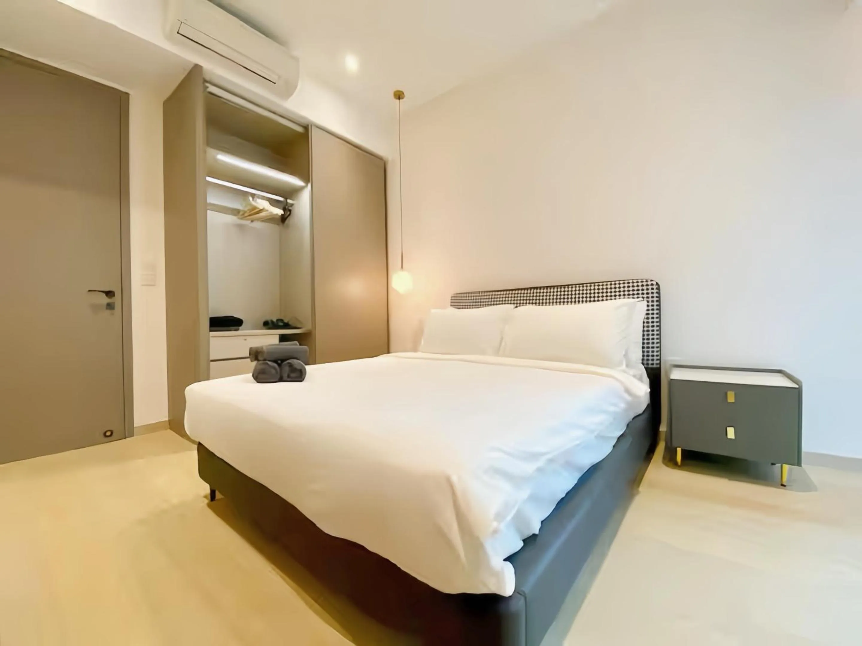 Bed in Eaton Suites KLCC Kuala Lumpur