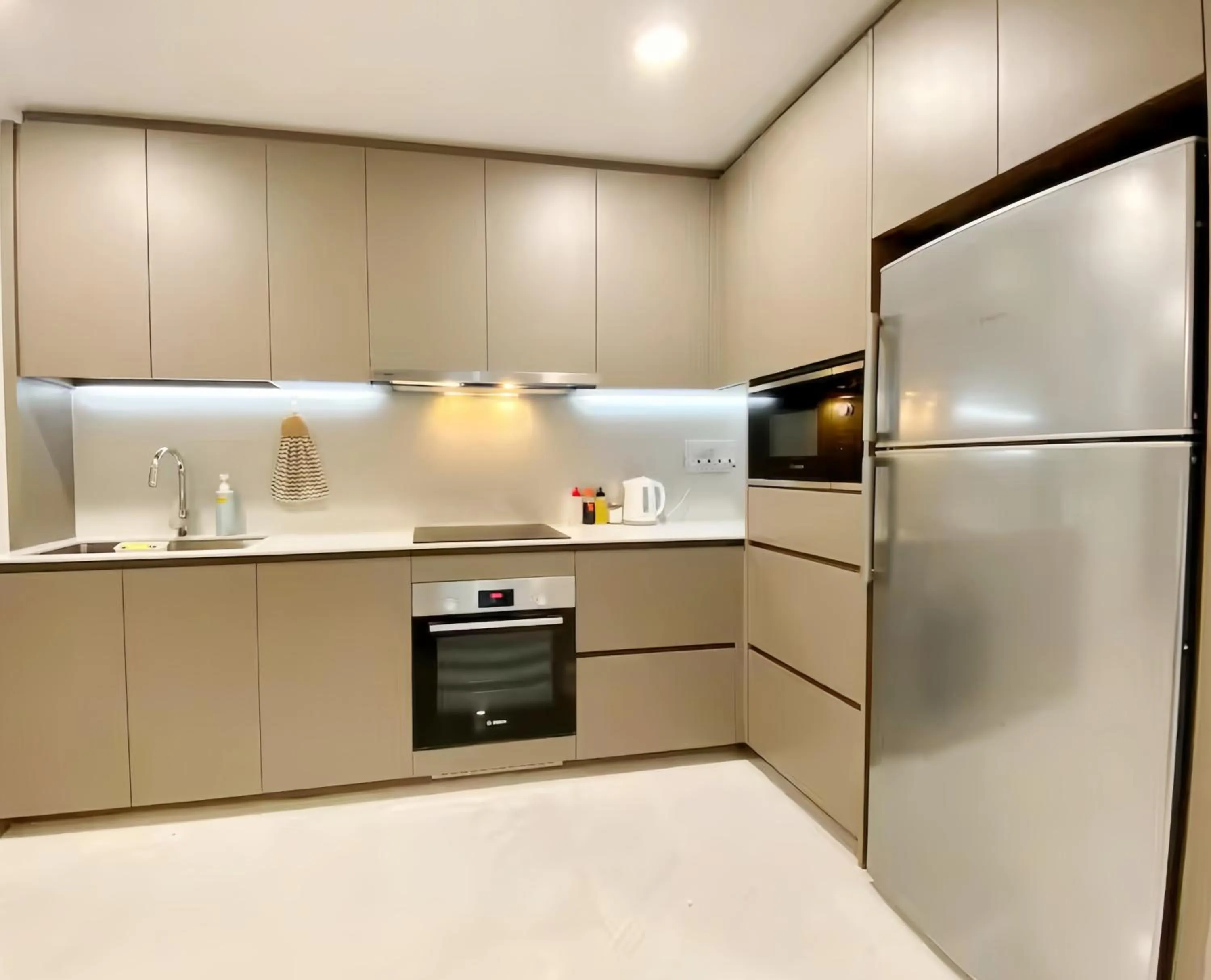 Kitchen or kitchenette in Eaton Suites KLCC Kuala Lumpur