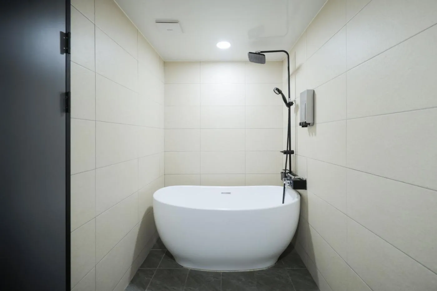 Hwaseong Stay13 Hotel