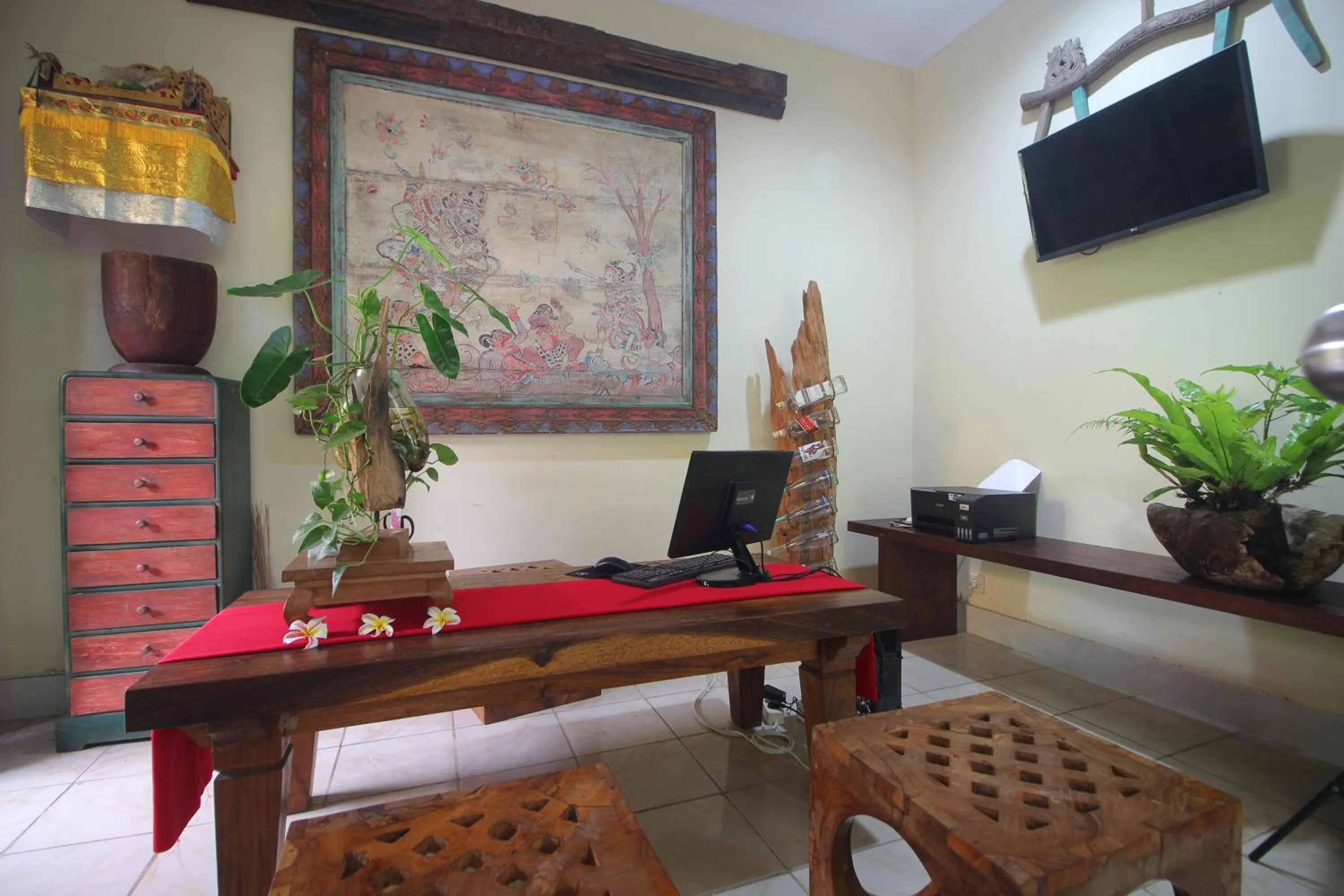Lobby or reception in Sari Gong Guest House, A Trishula Collection