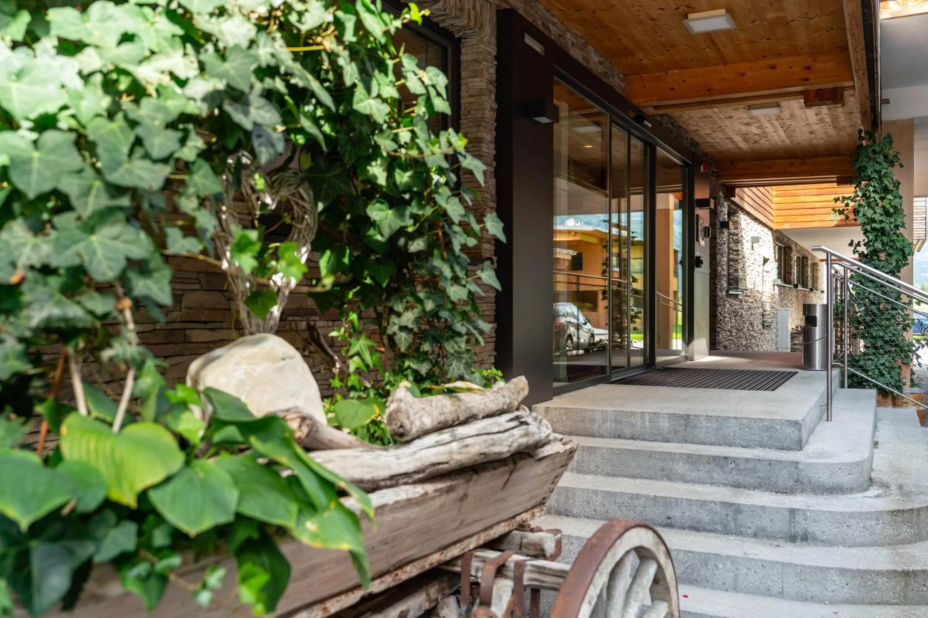 Facade/entrance in Aktivhotel Tuxerhof