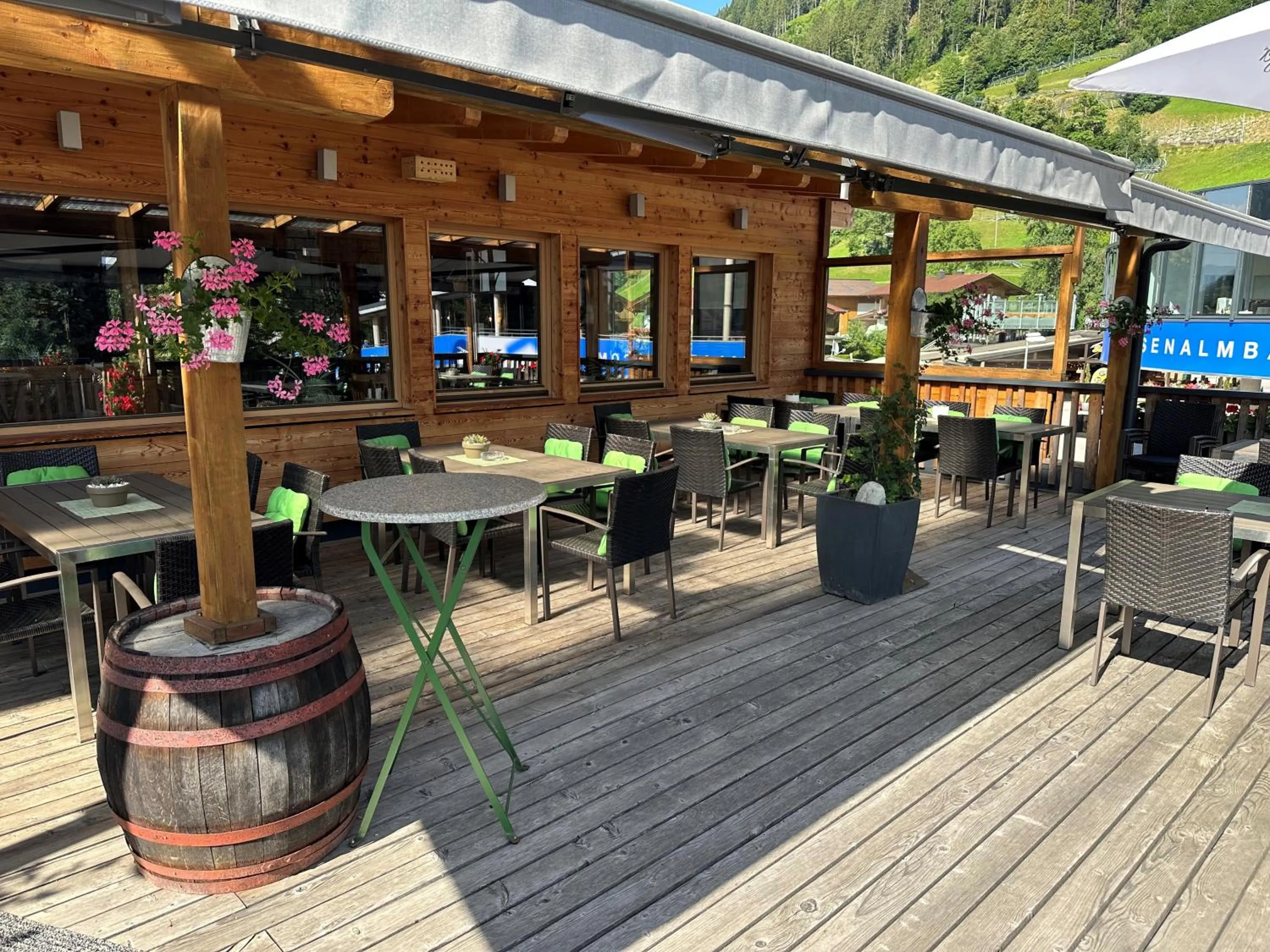 Restaurant/places to eat in Aktivhotel Tuxerhof