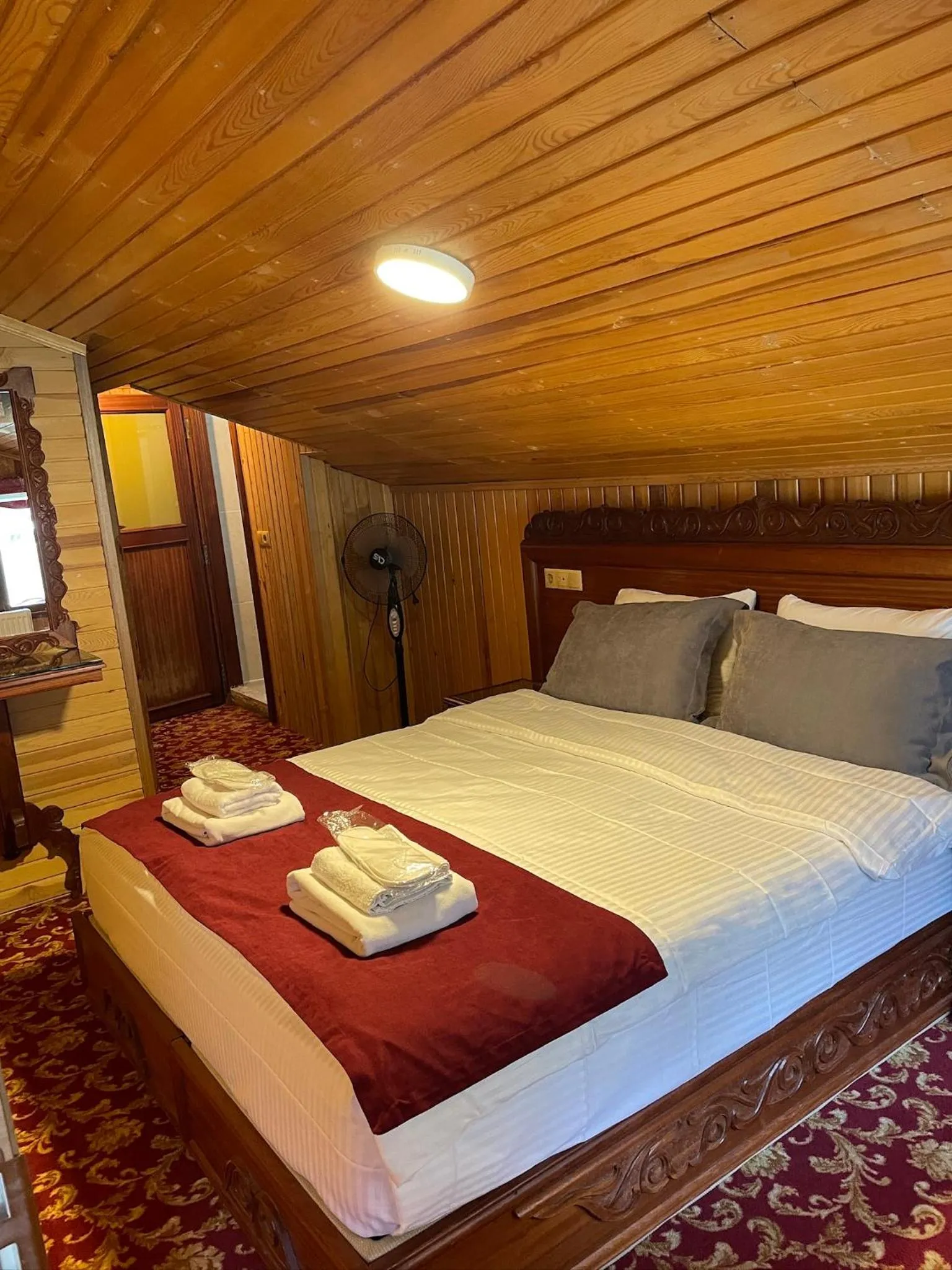 Bed in Dunya Residence