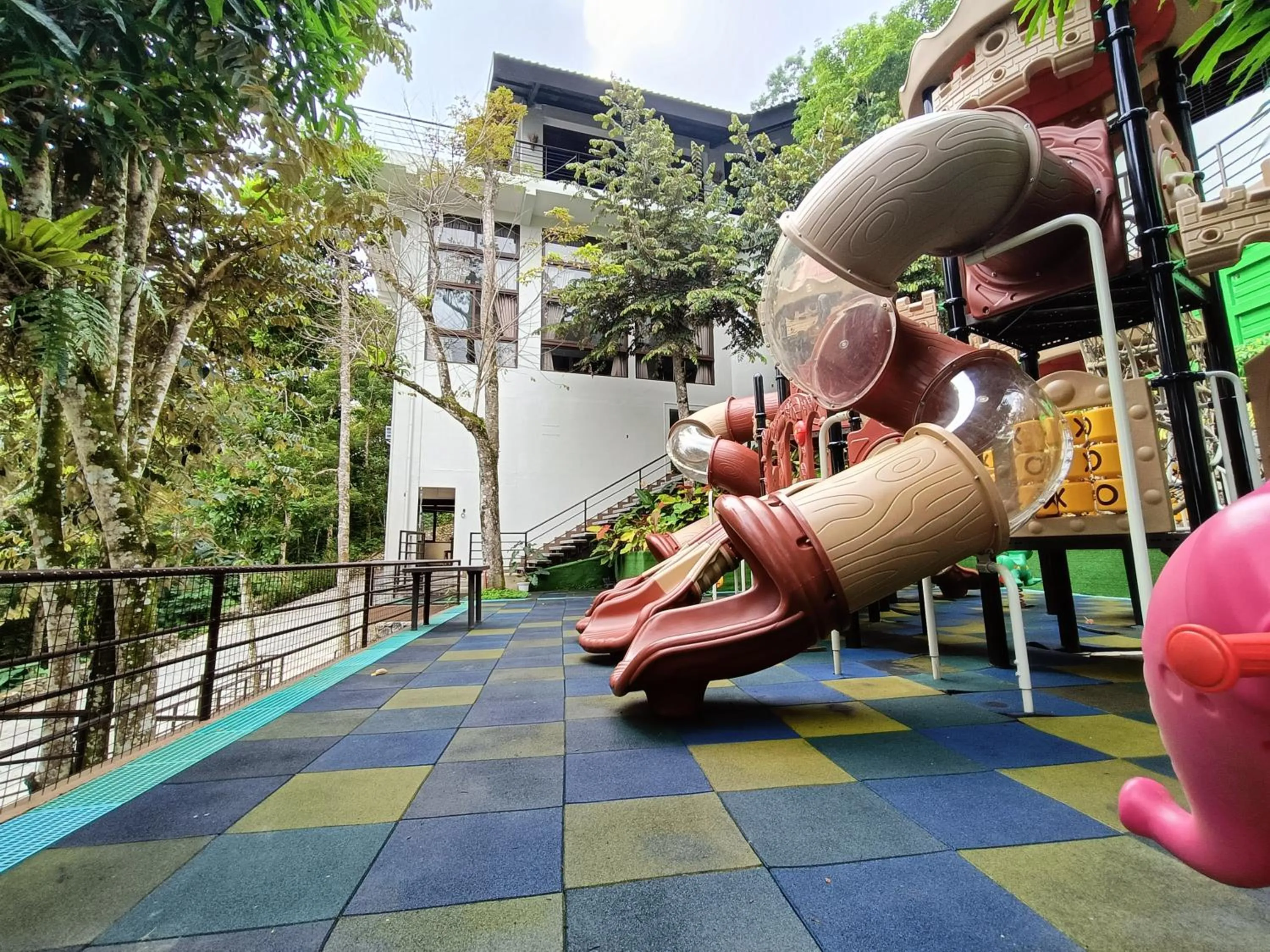 Day in Mist Mountain Resort powered by Cocotel