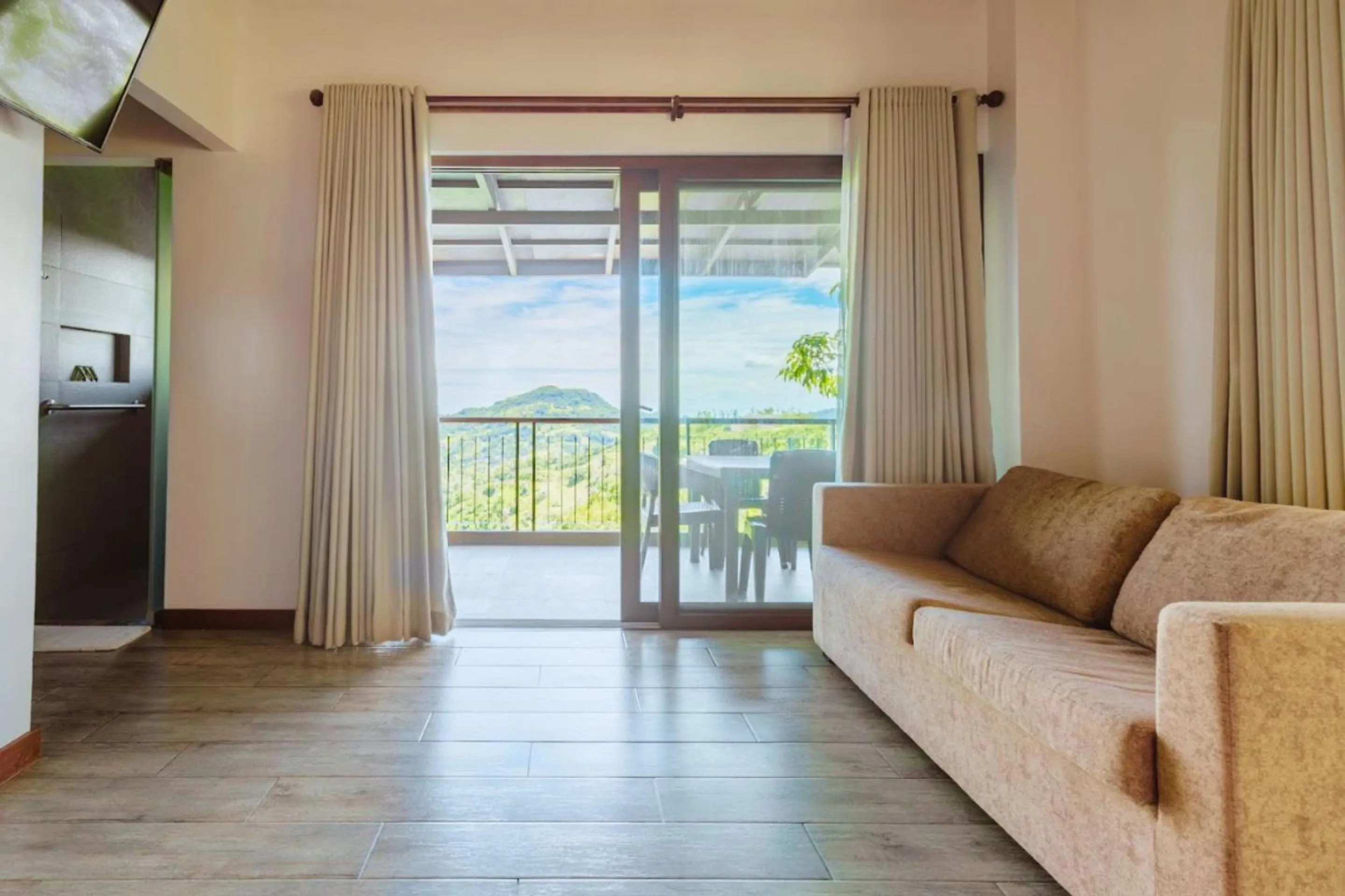 Mist Mountain Resort powered by Cocotel