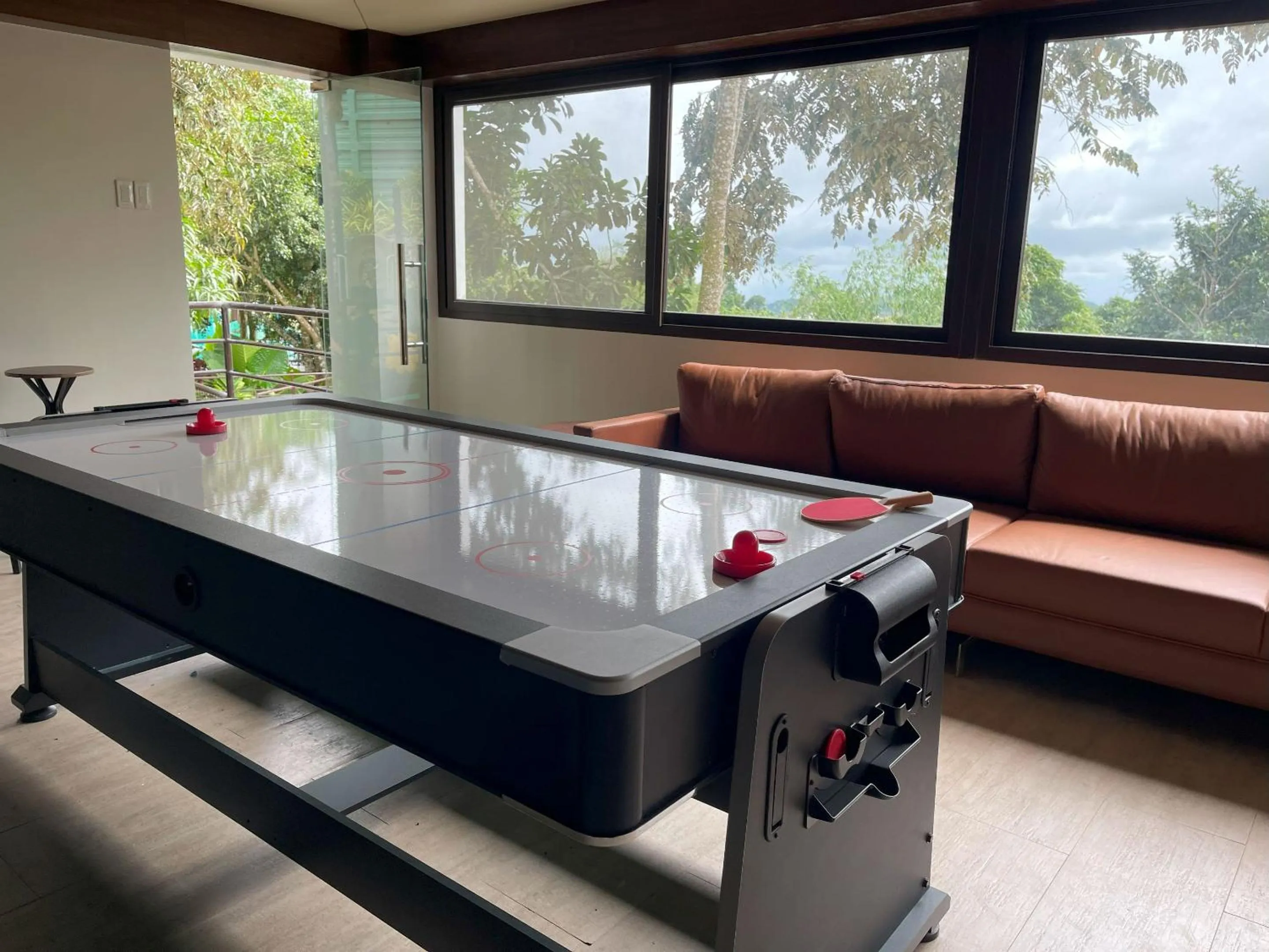 Game Room in Mist Mountain Resort powered by Cocotel