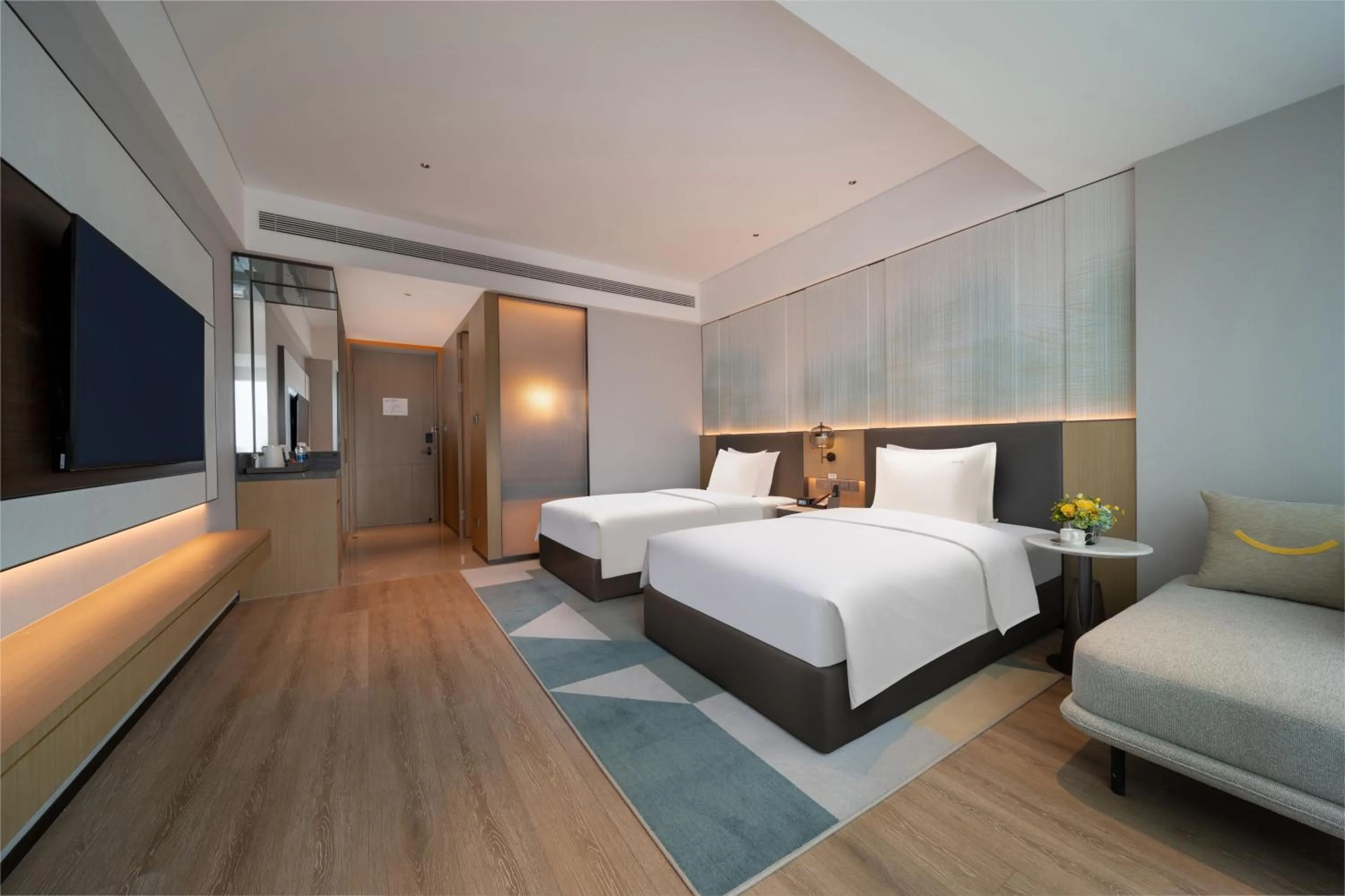 Bed in Holiday Inn Chengdu East by IHG