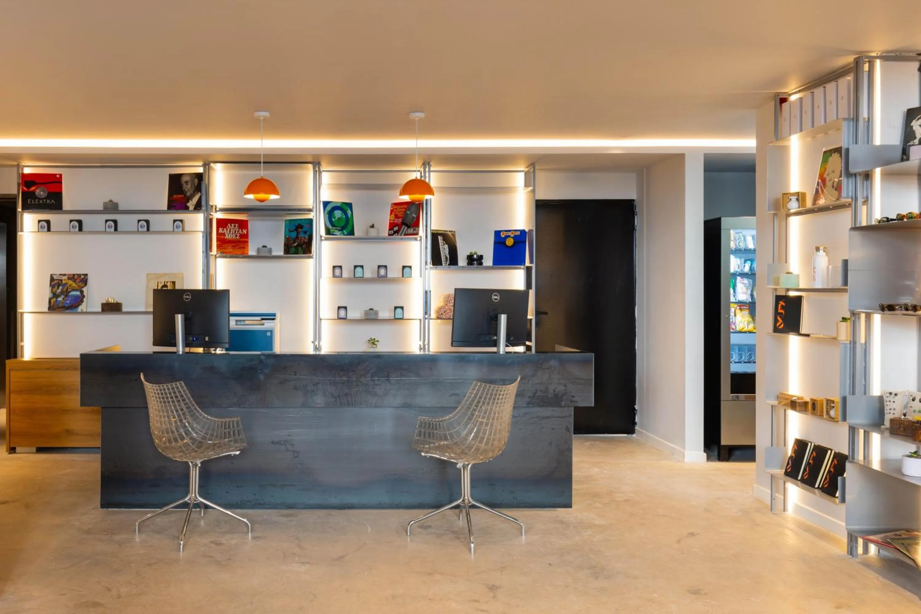 Lobby or reception in Okupa