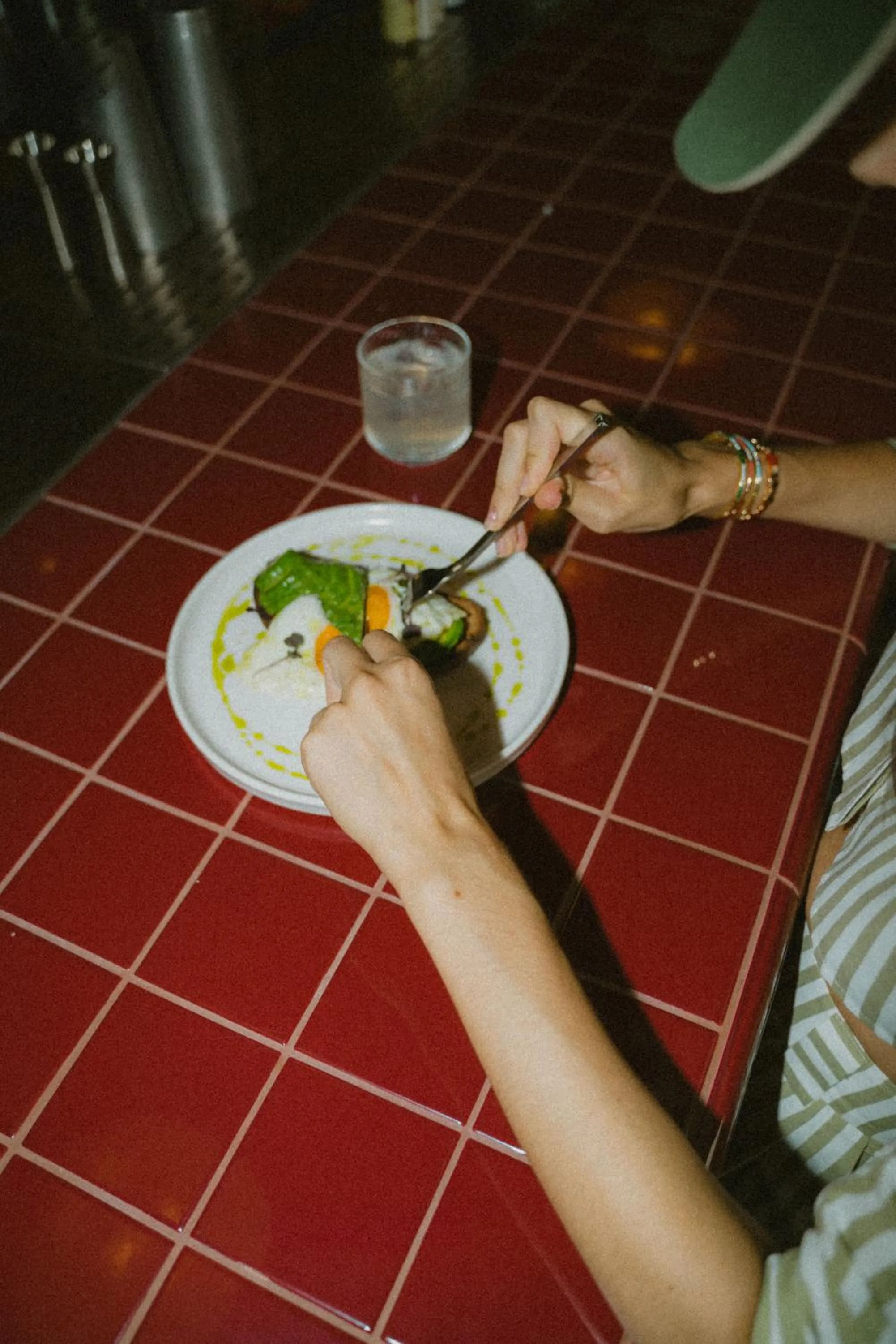 Restaurant/places to eat in Okupa