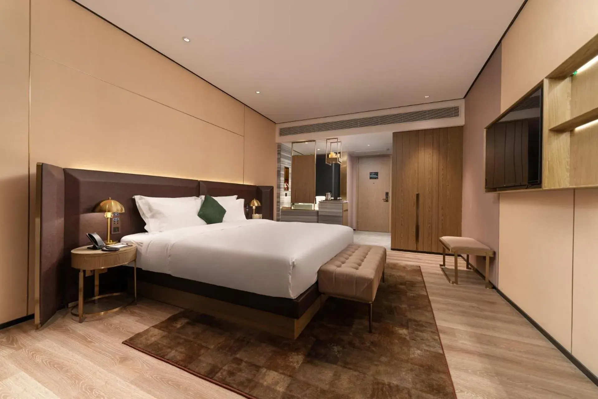 Deluxe King Room in Echarm Plus Hotel - Foshan Smart New City Zhangcha Metro Station Branch Deluxe King Room in Echarm Plus Hotel - Foshan Smart New City Zhangcha Metro Station Branch