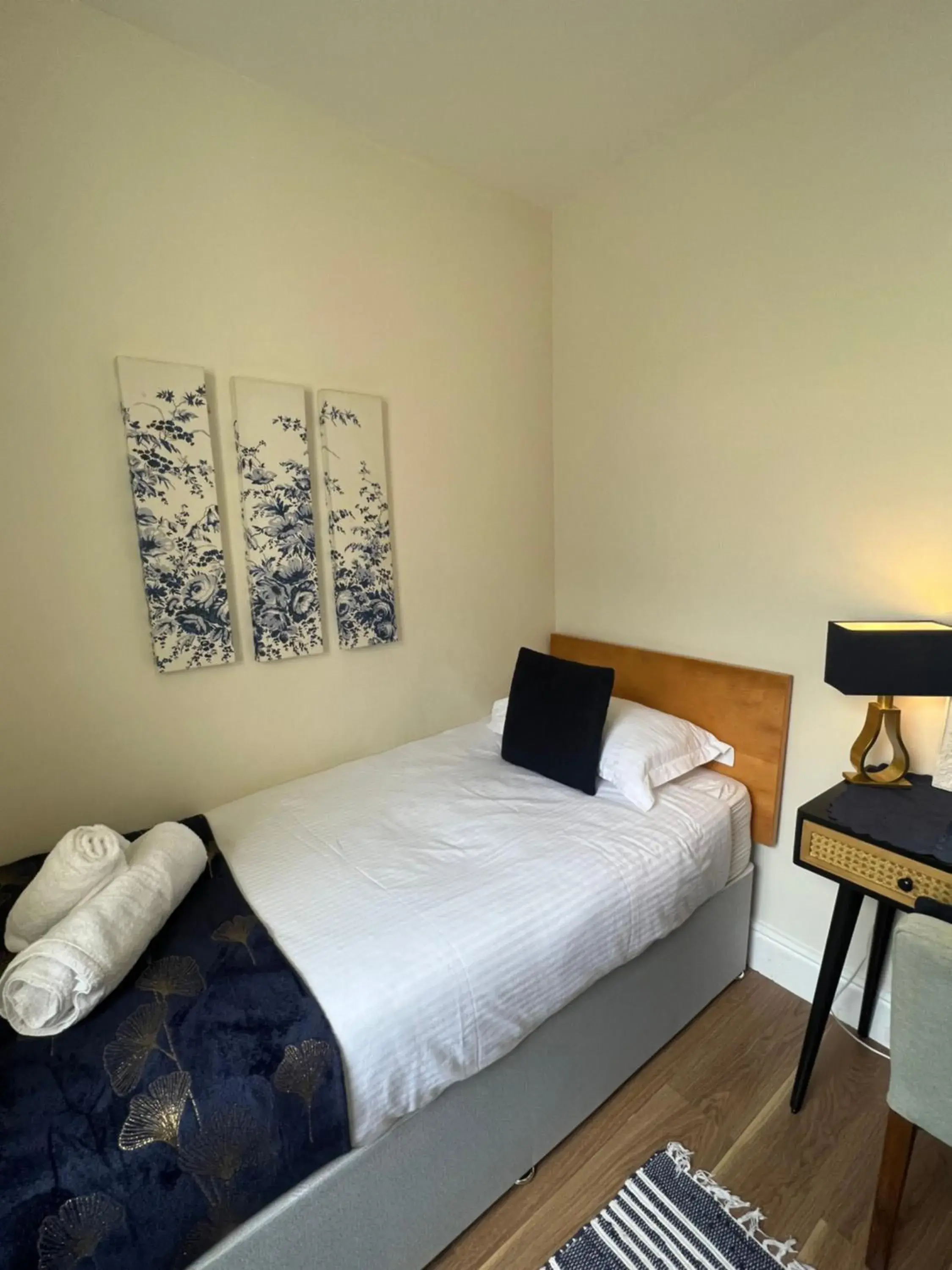 Standard Single Room in Elizabeth Grace House Standard Single Room in Elizabeth Grace House