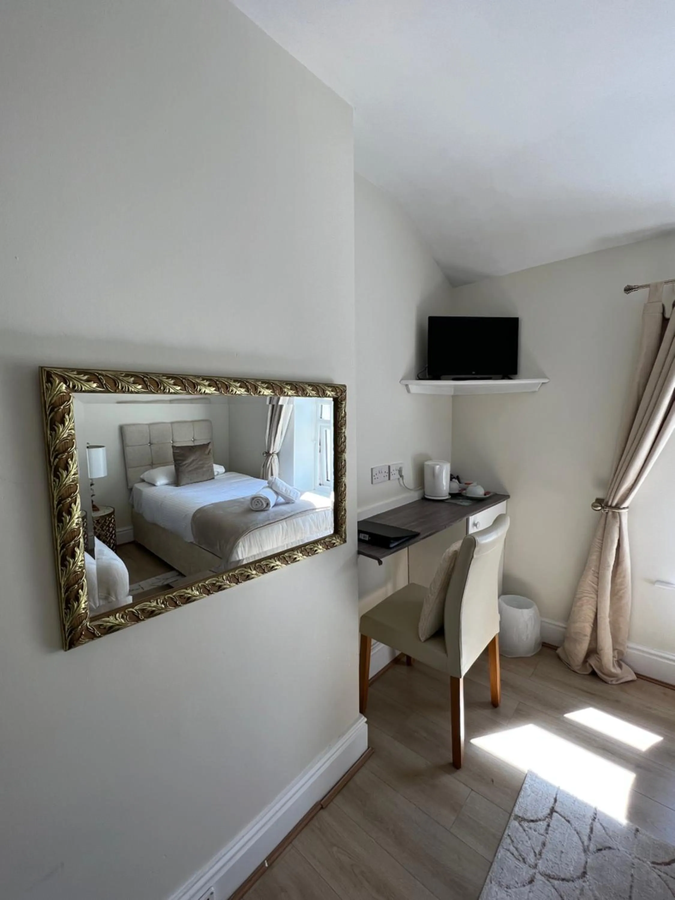 TV and multimedia in Elizabeth Grace House