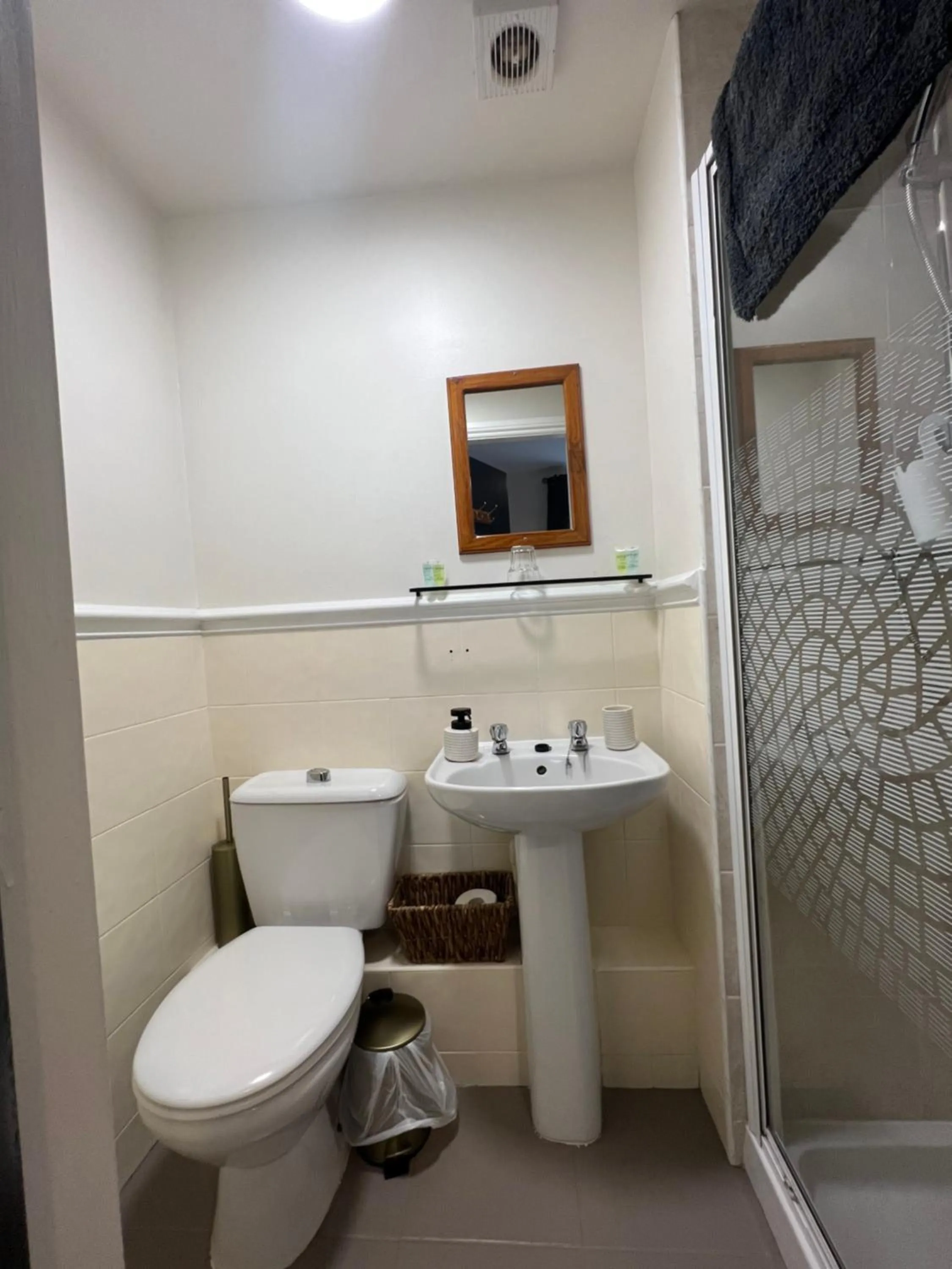 Bathroom in Elizabeth Grace House