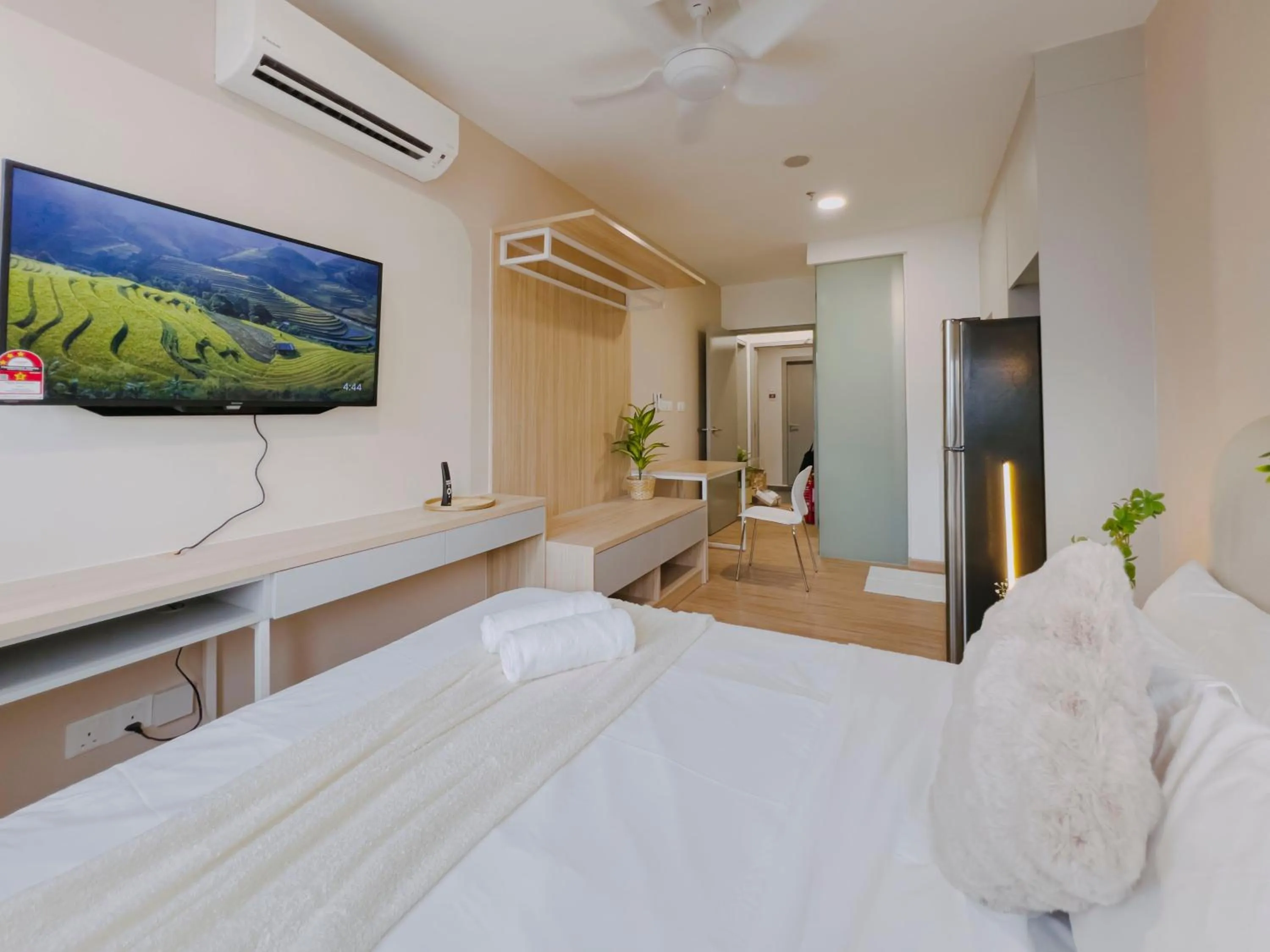 Bed in Sky Pool Suites KL Sentral - Riveria City