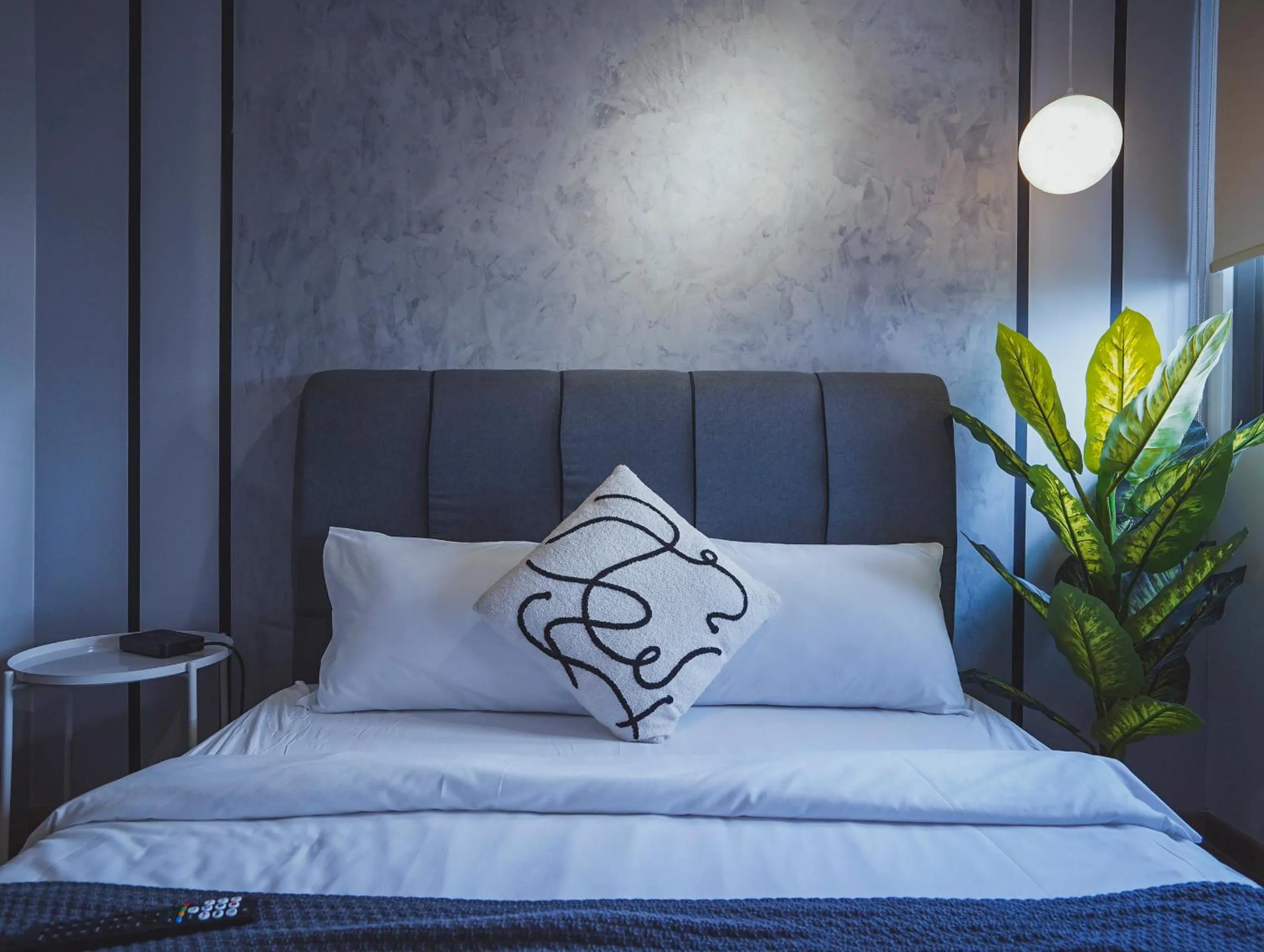 Bed in Sky Pool Suites KL Sentral - Riveria City