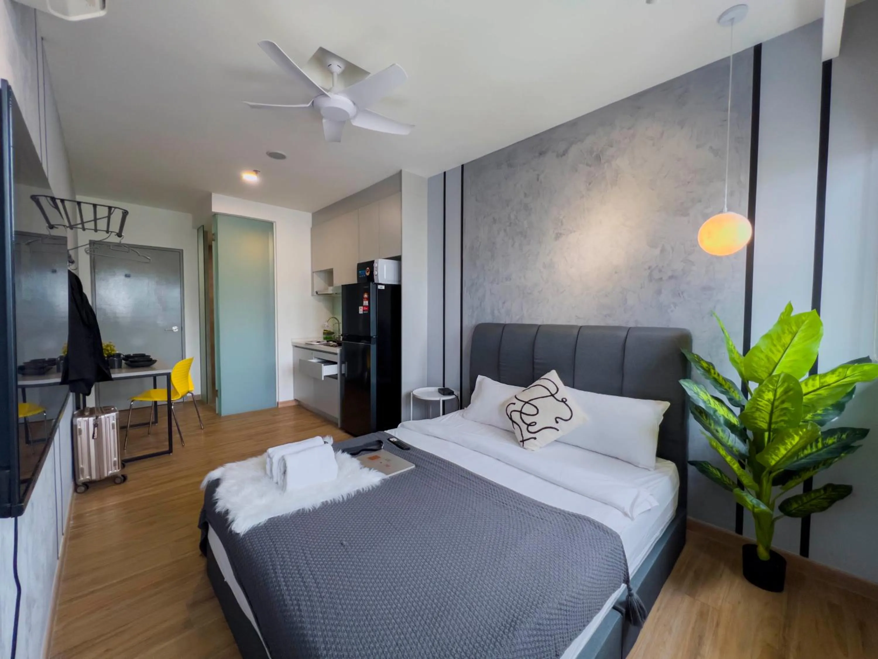 Bed in Sky Pool Suites KL Sentral - Riveria City