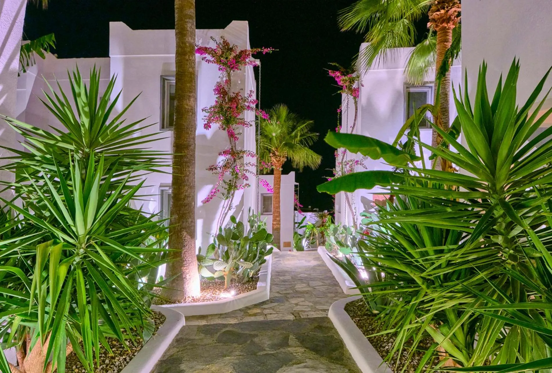 On site in YAZ Yalıkavak